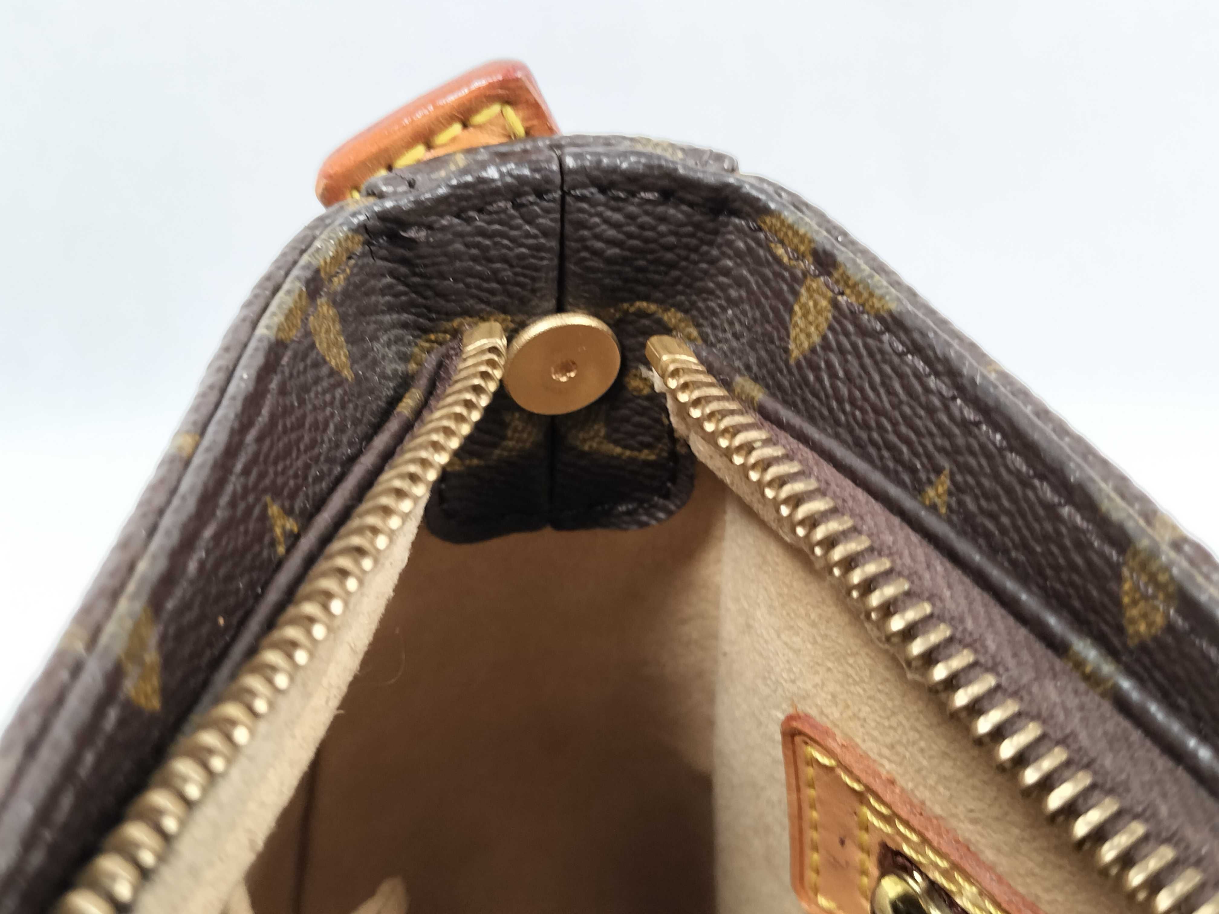 Monogram Louis Vuitton Monogram Looping MM M51146 Shoulder Bag — view 10