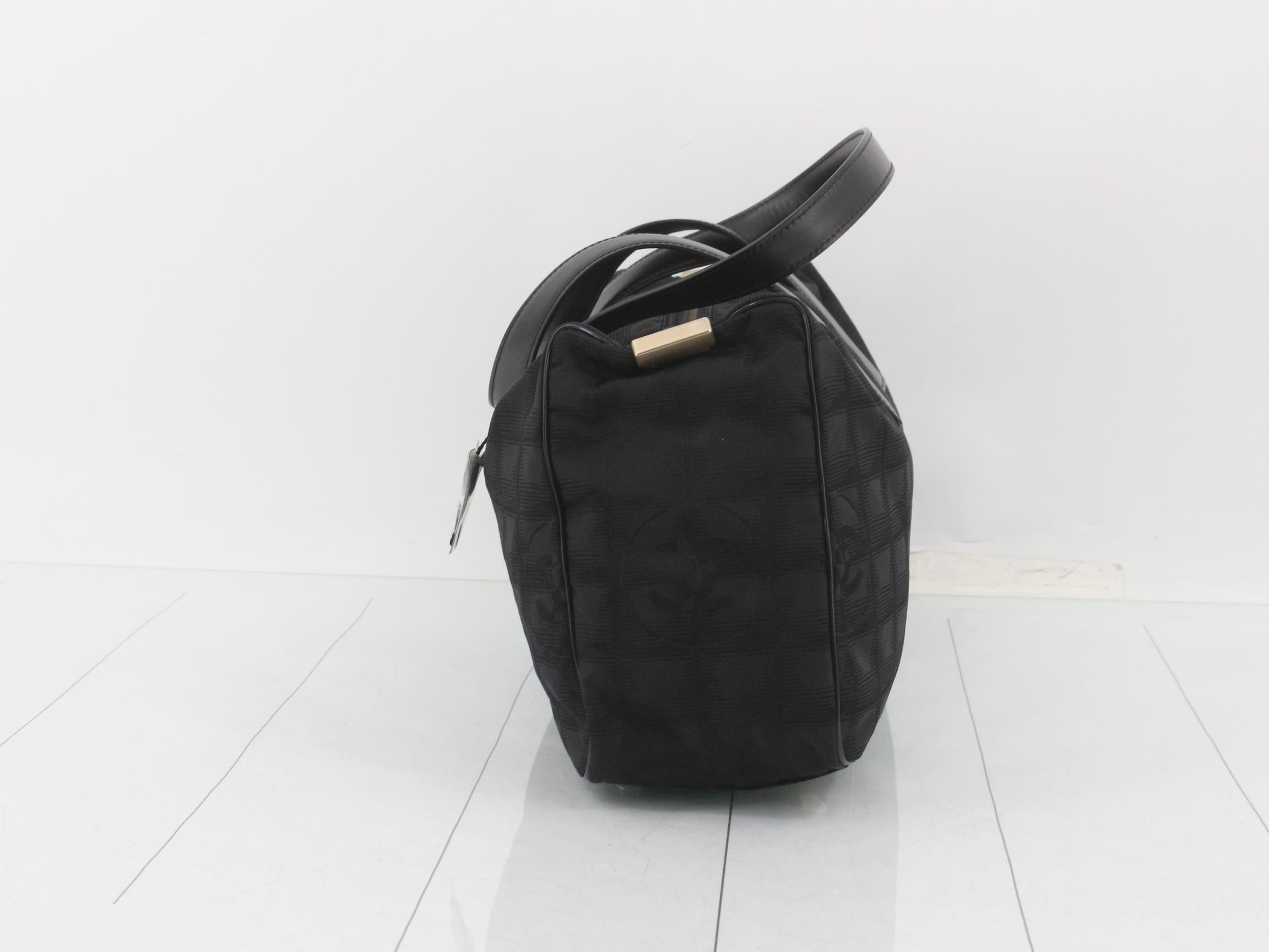 New Travel Line (Bag) - Handbag, Black — view 4