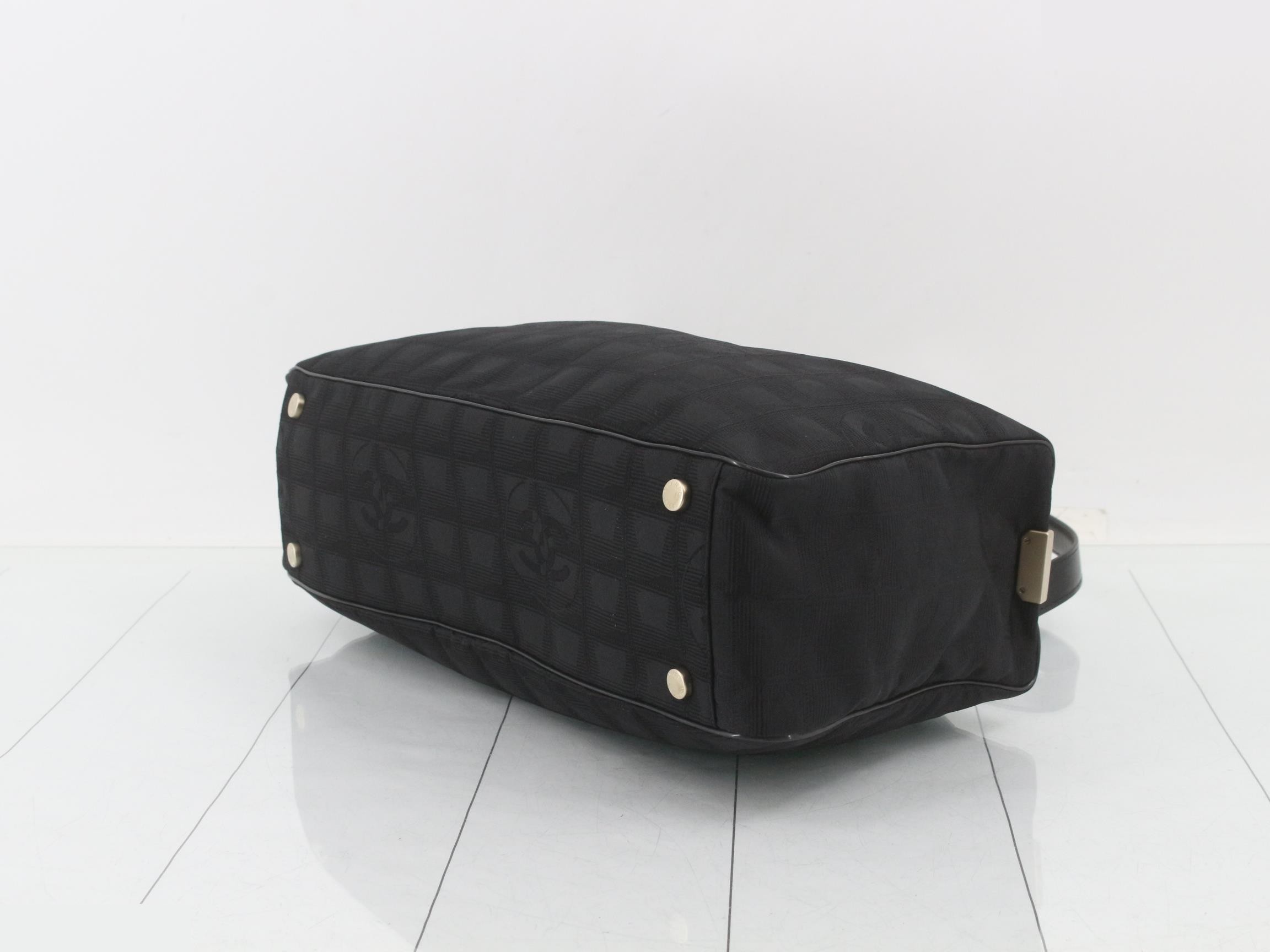 New Travel Line (Bag) - Handbag, Black — view 6