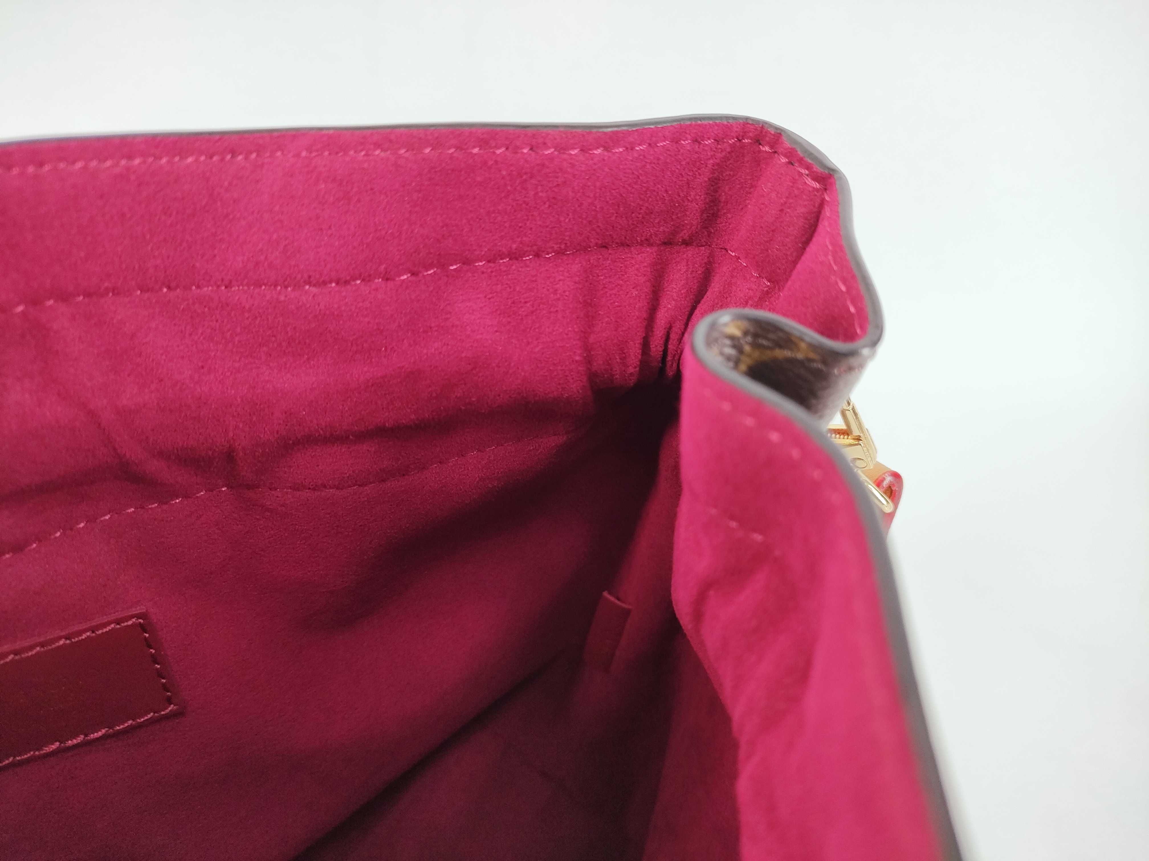 Monogram Louis Vuitton Shoulder Bag — view 11