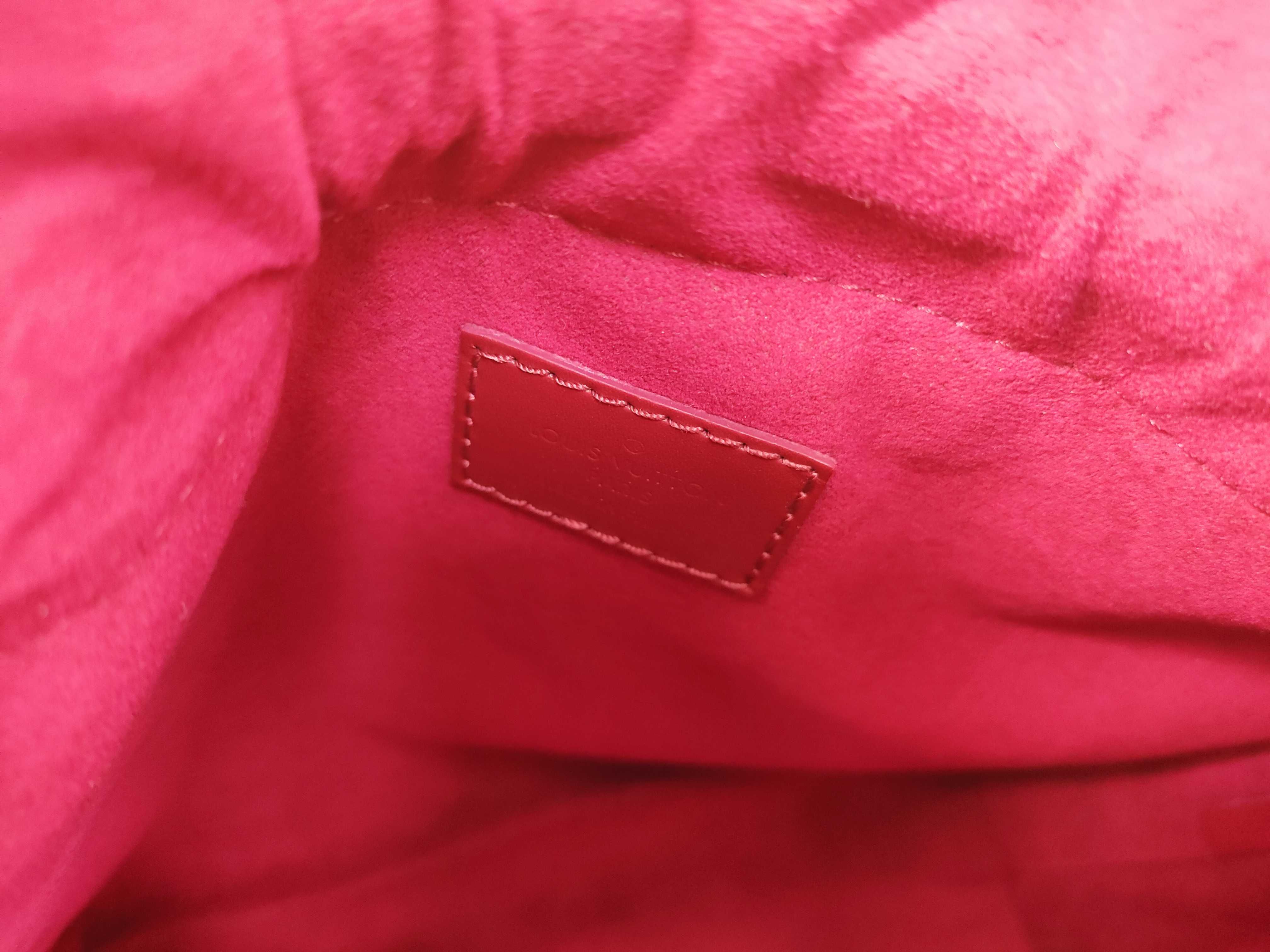 Monogram Louis Vuitton Shoulder Bag — view 10