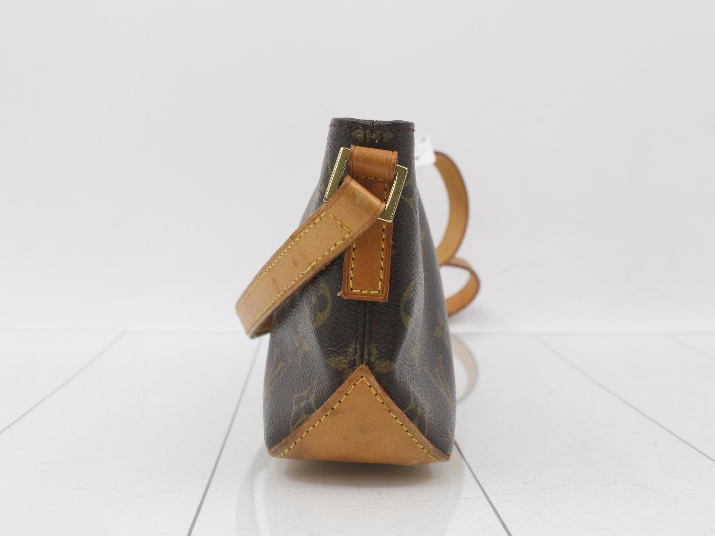 Trotter — view 4