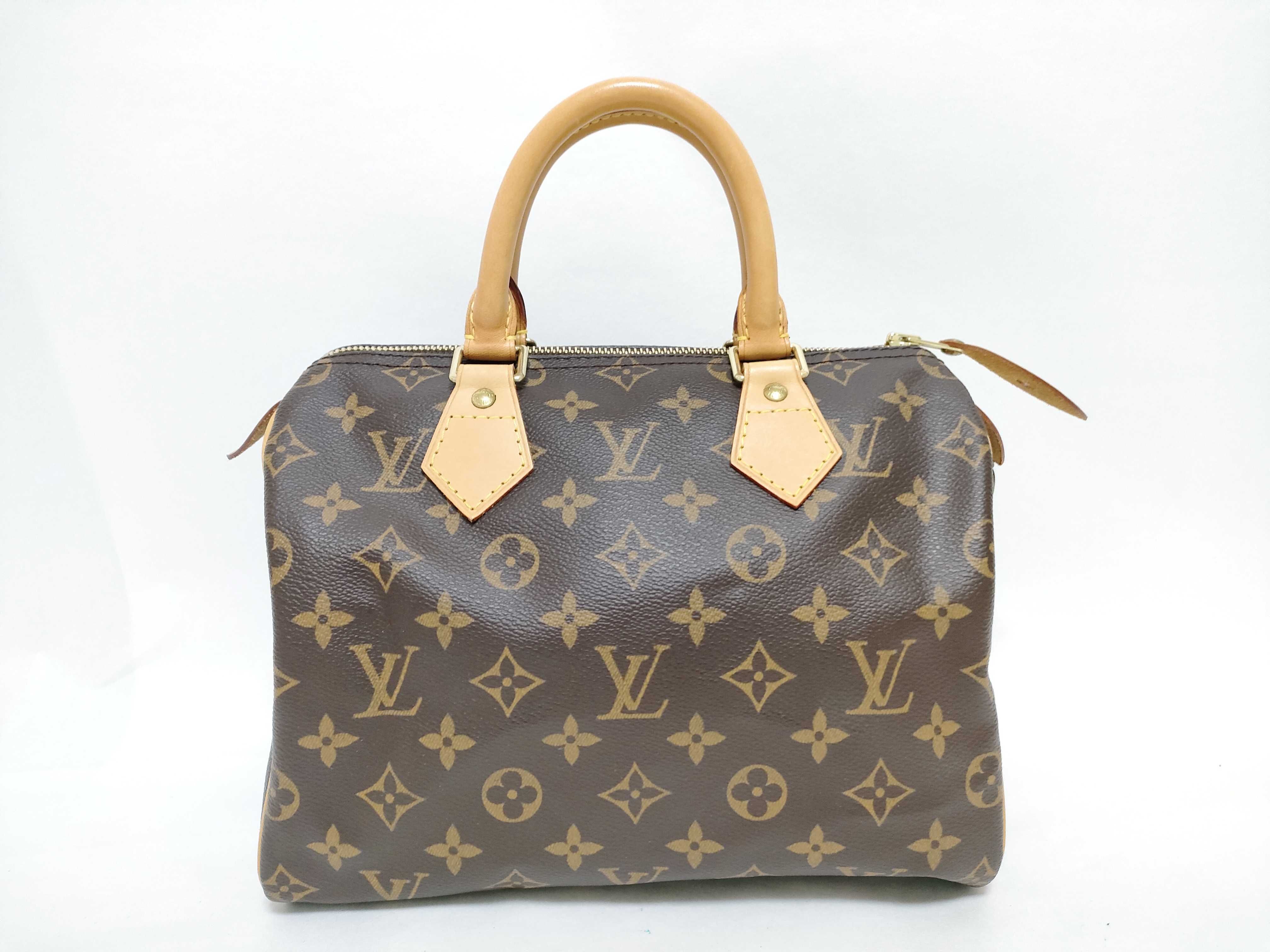 Monogram Louis Vuitton Speedy 25 Handbag (L-4)