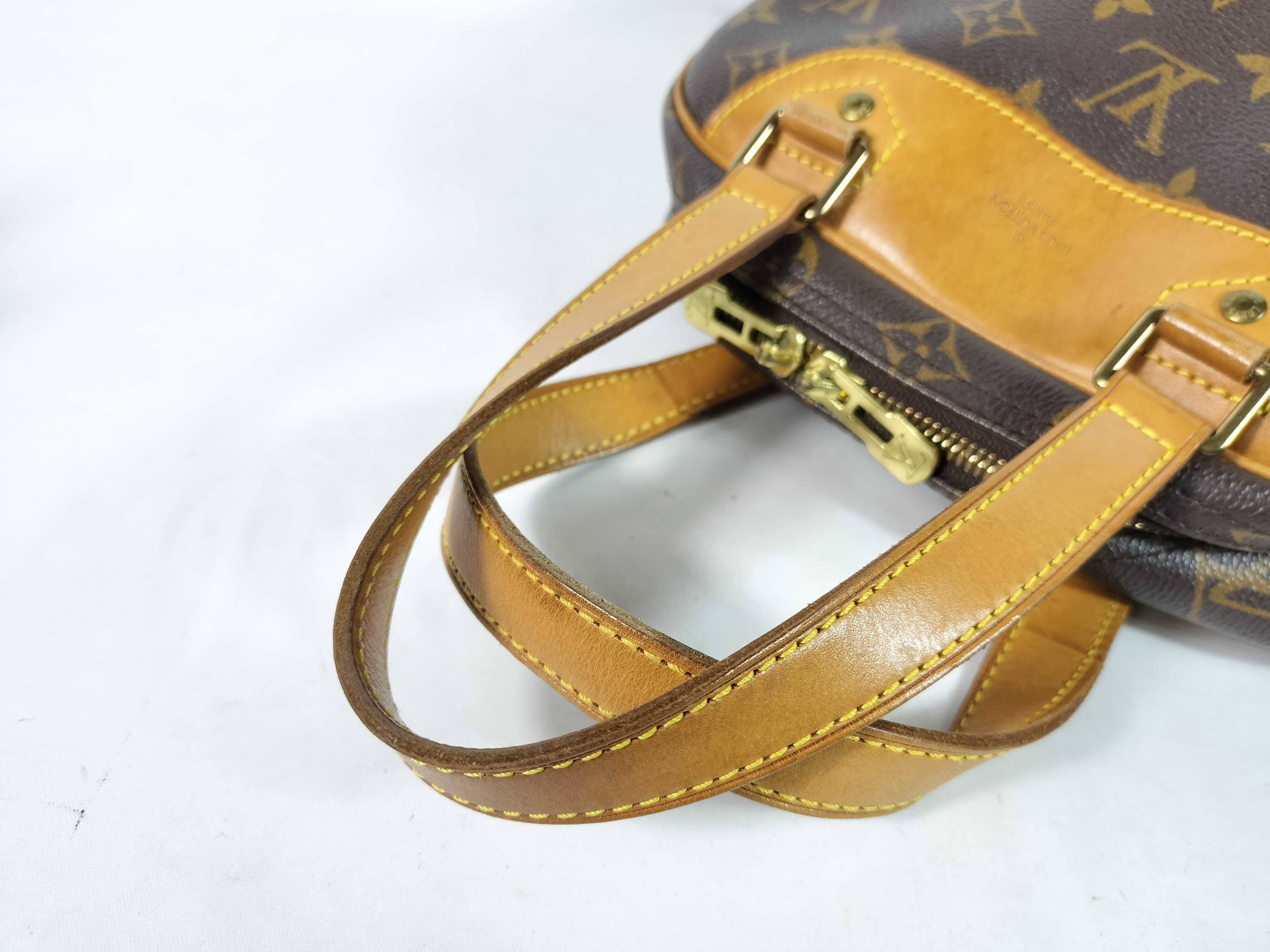 Monogram Louis Vuitton Excursion Handbag — view 3