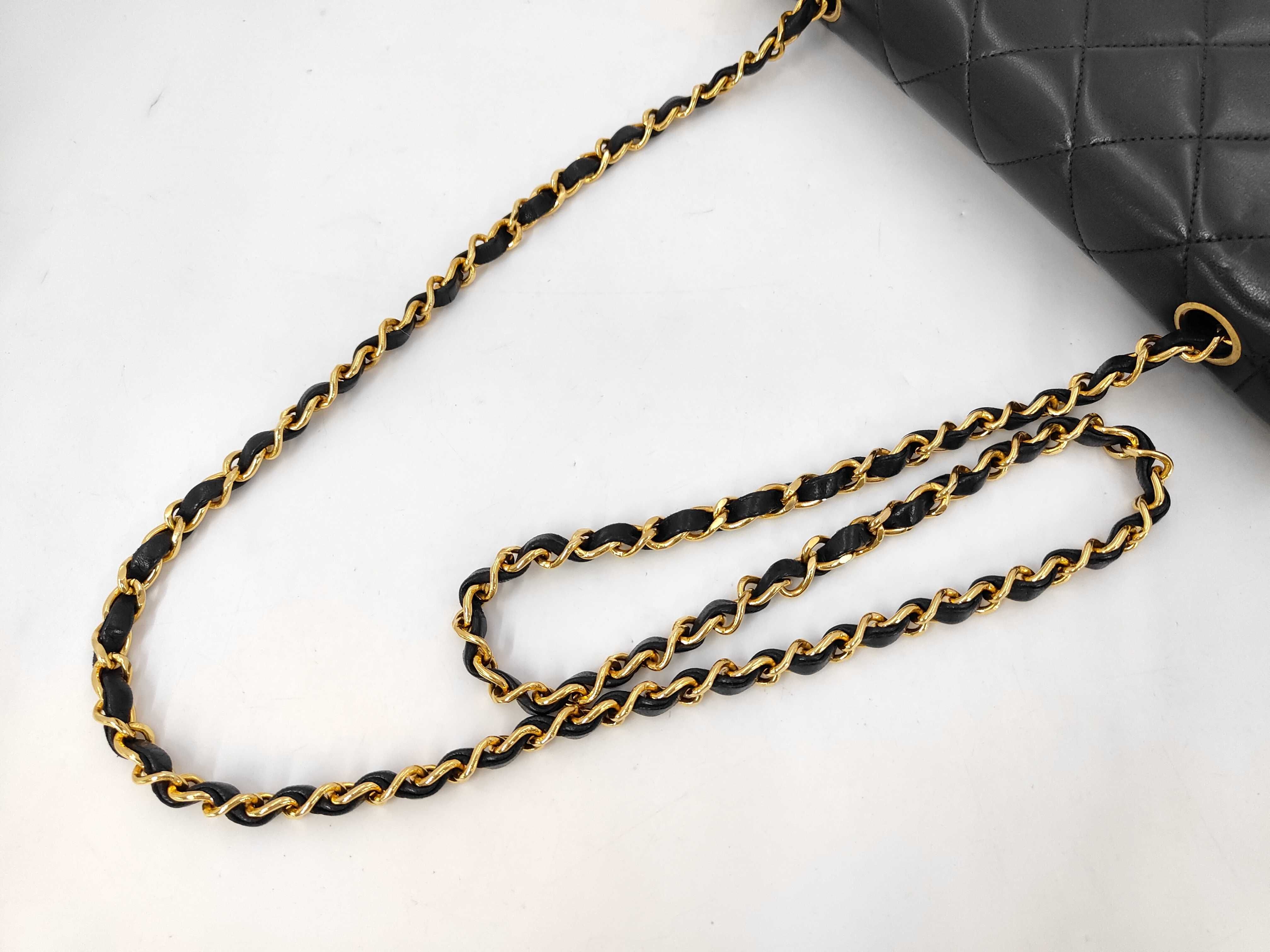 Matelassé Diana Chain Lambskin Black Shoulder Bag with GP Hardware — view 3