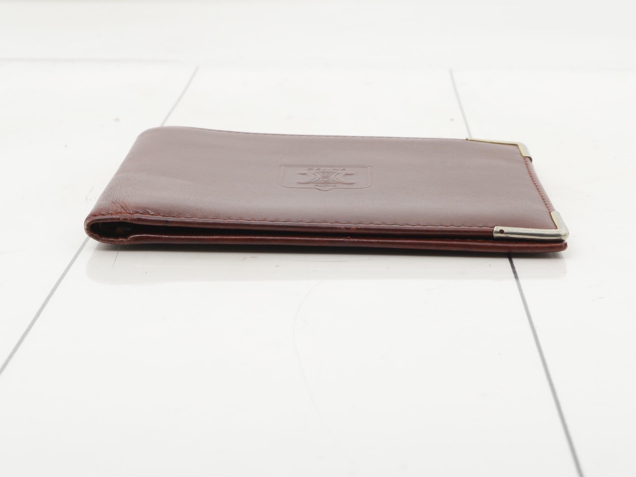 wallet — view 3