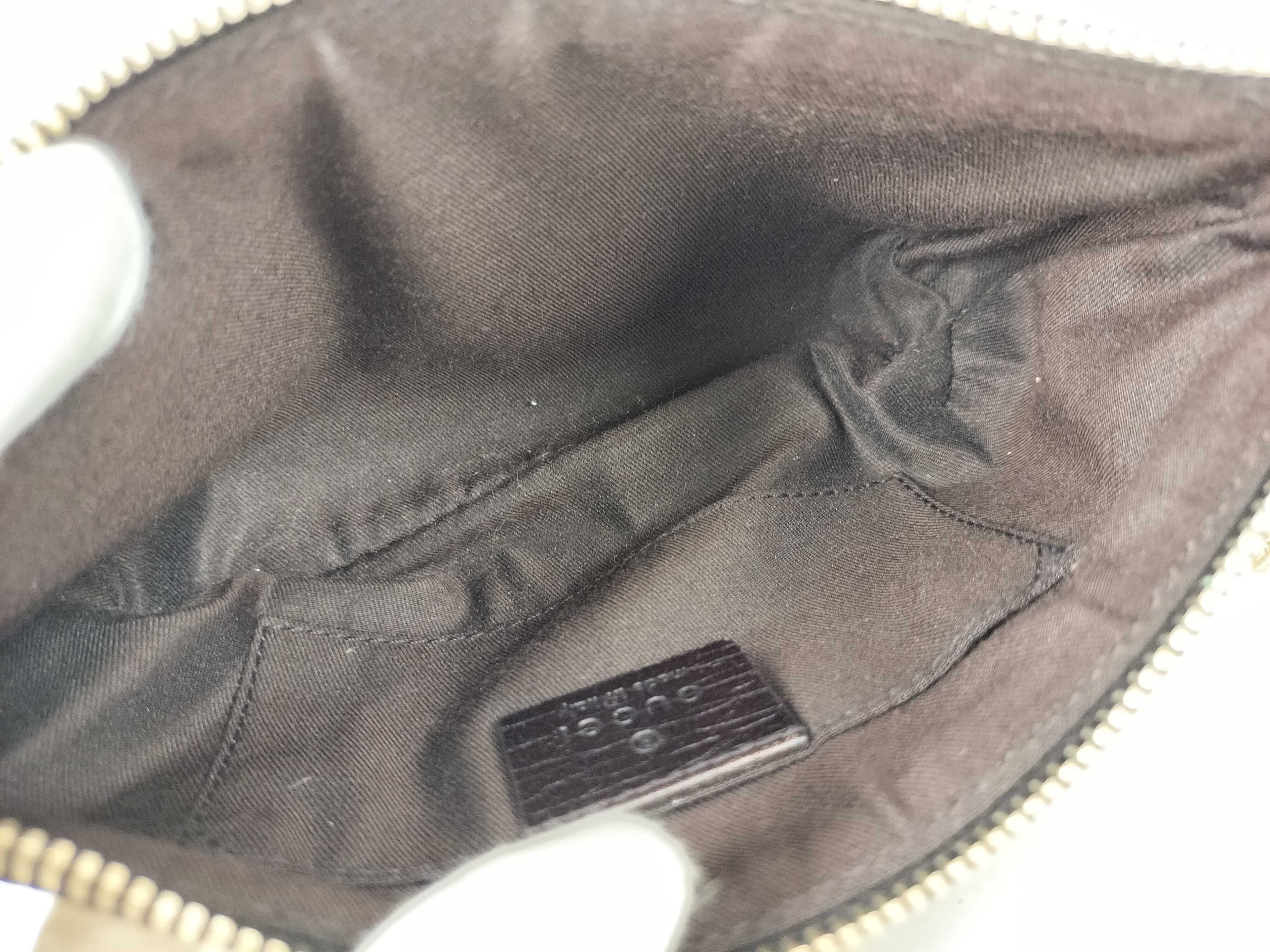 GG Canvas Pouch (152507) — view 10