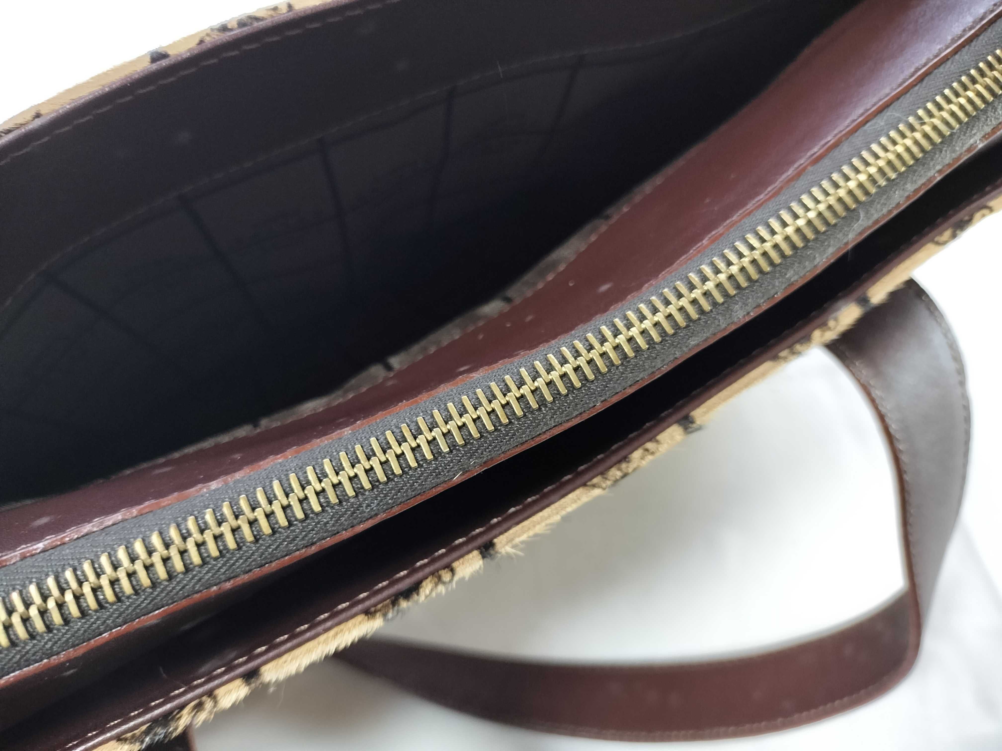 calfskin tote bag, handle stains. — view 8