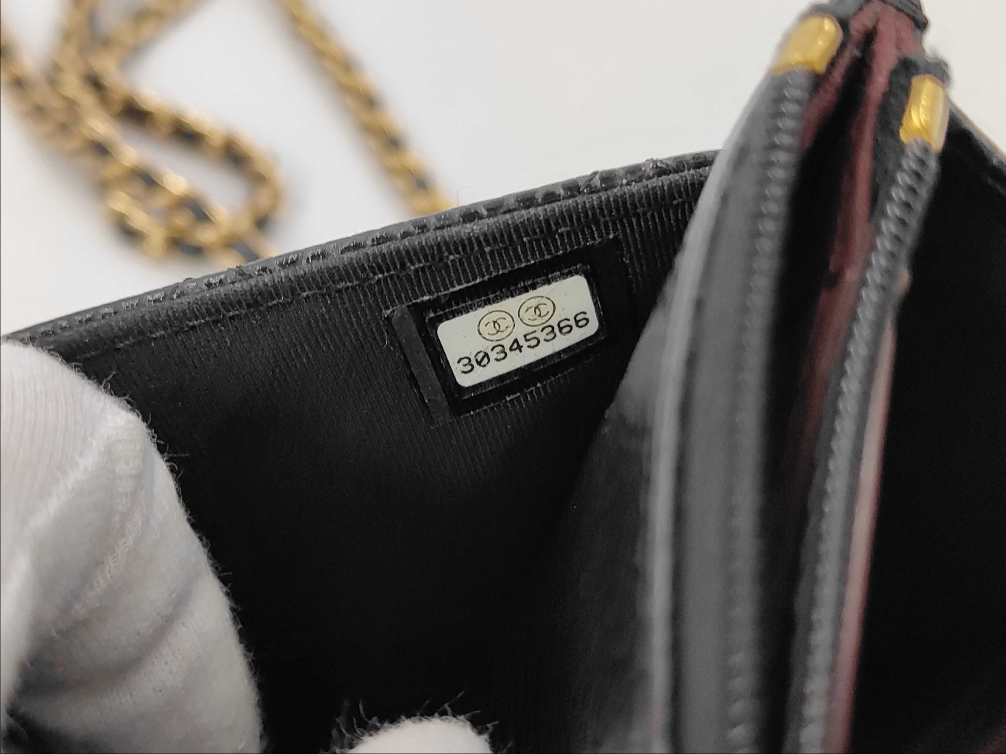 WOC Chain Shoulder Bag — view 11
