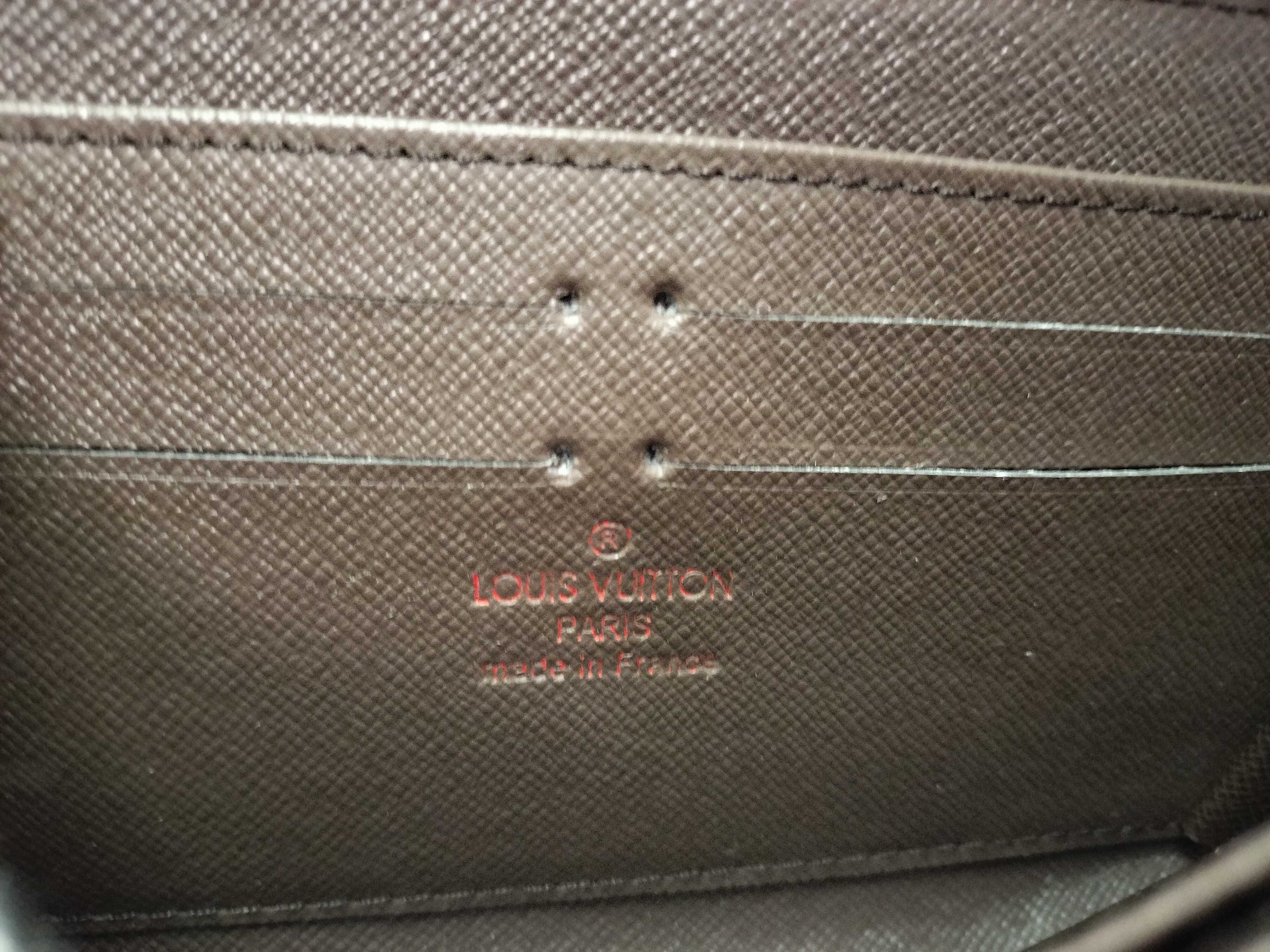 Damier Zippy Wallet — view 15