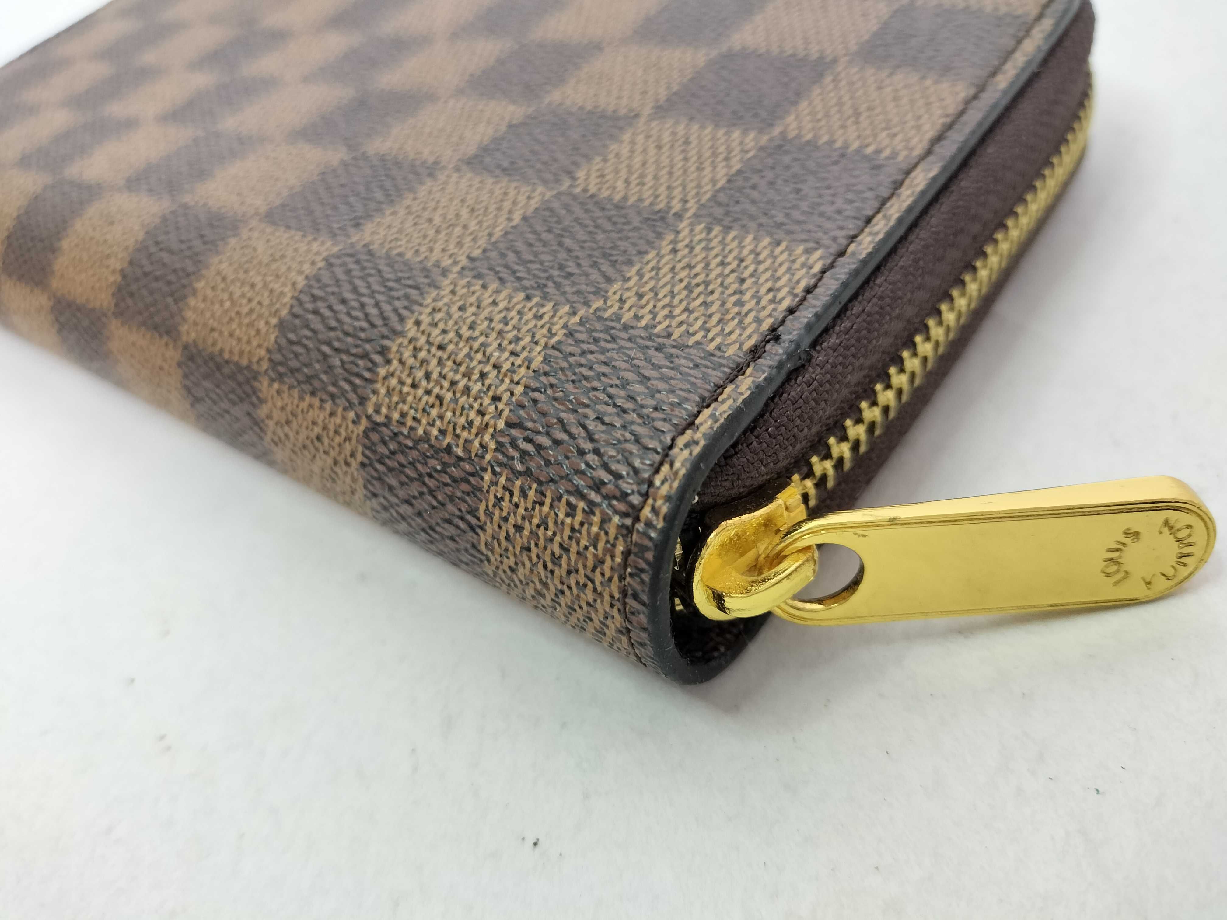 Damier Zippy Wallet — view 7