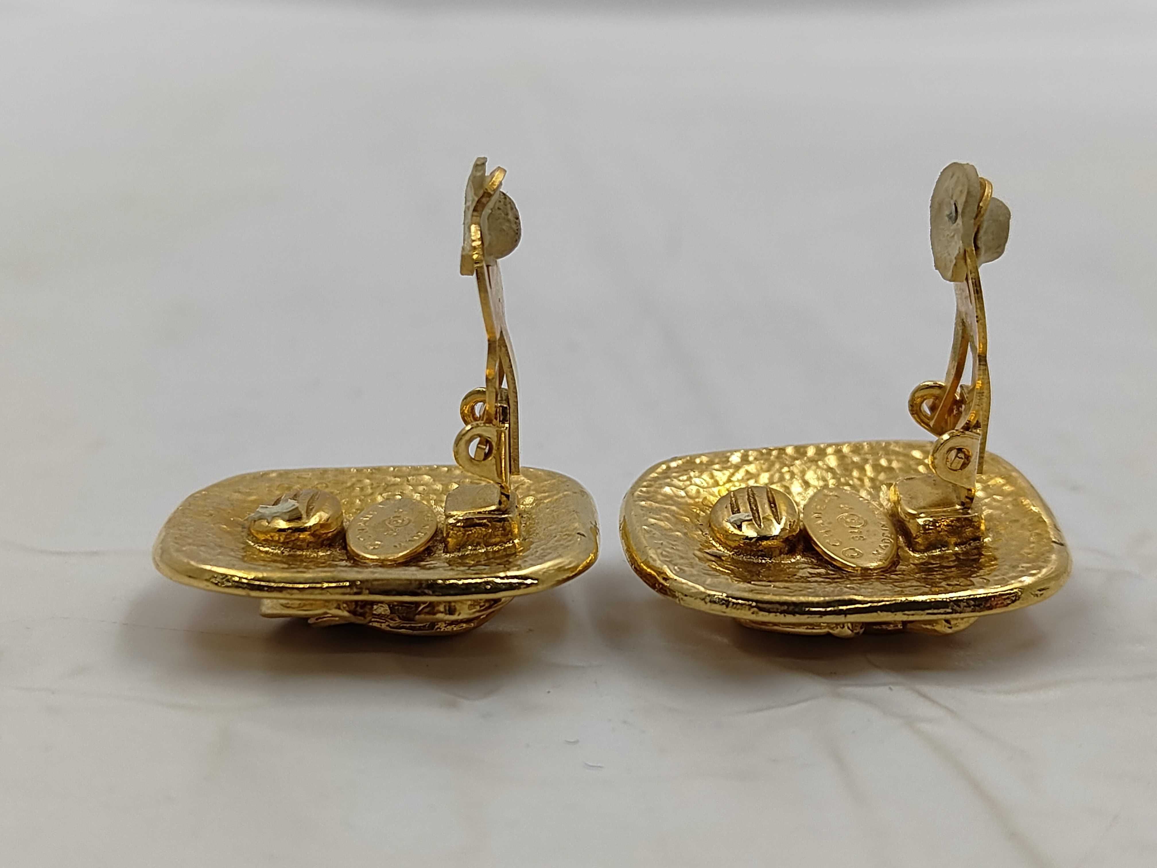 earrings with box, rectangular plate earrings. — view 4