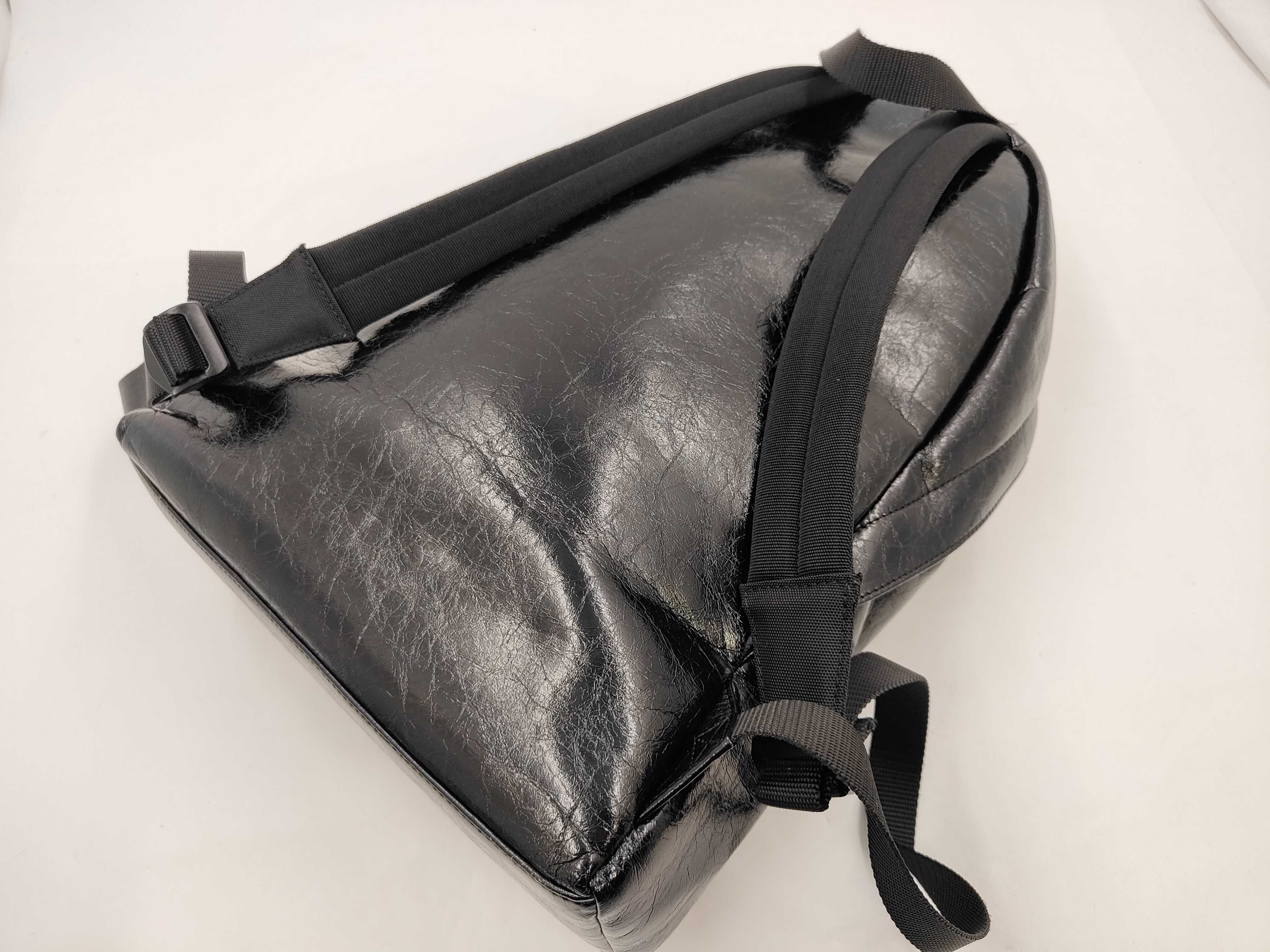 backpack bag — view 3