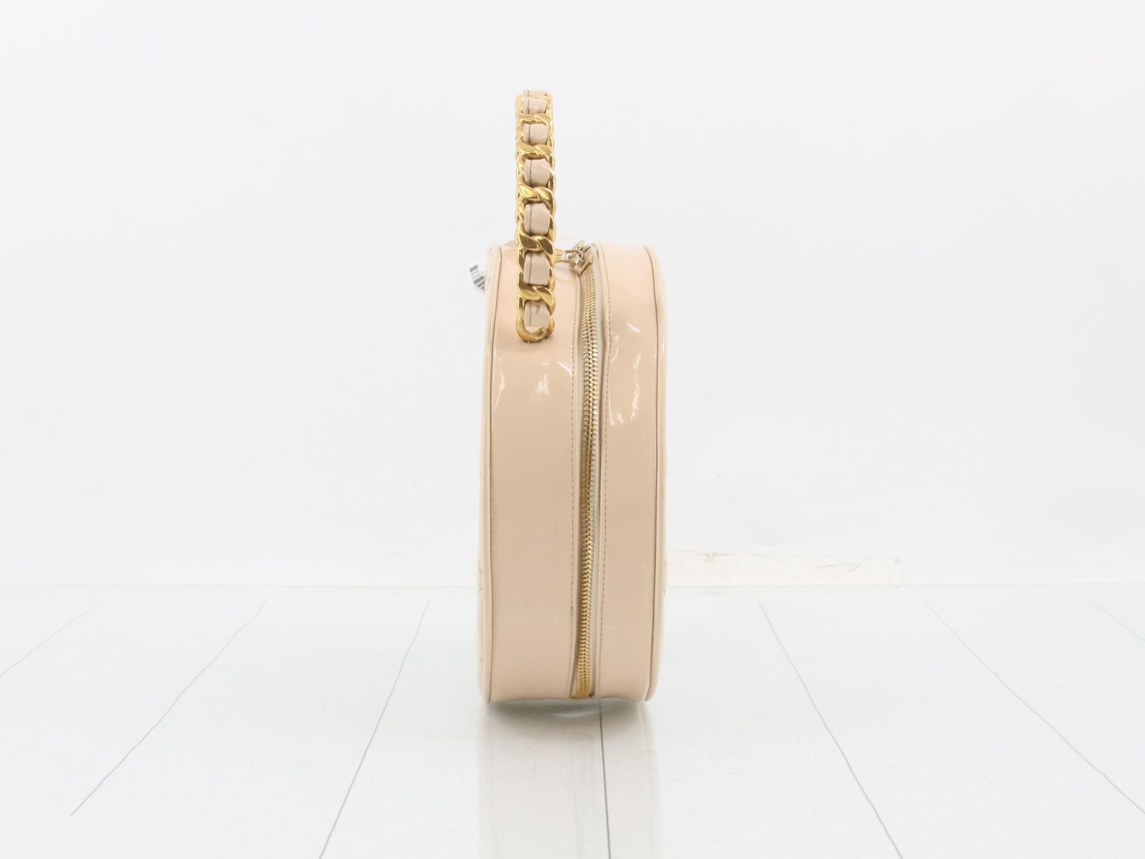 Matelassé Patent Vanity Bag, Series 3 — view 4