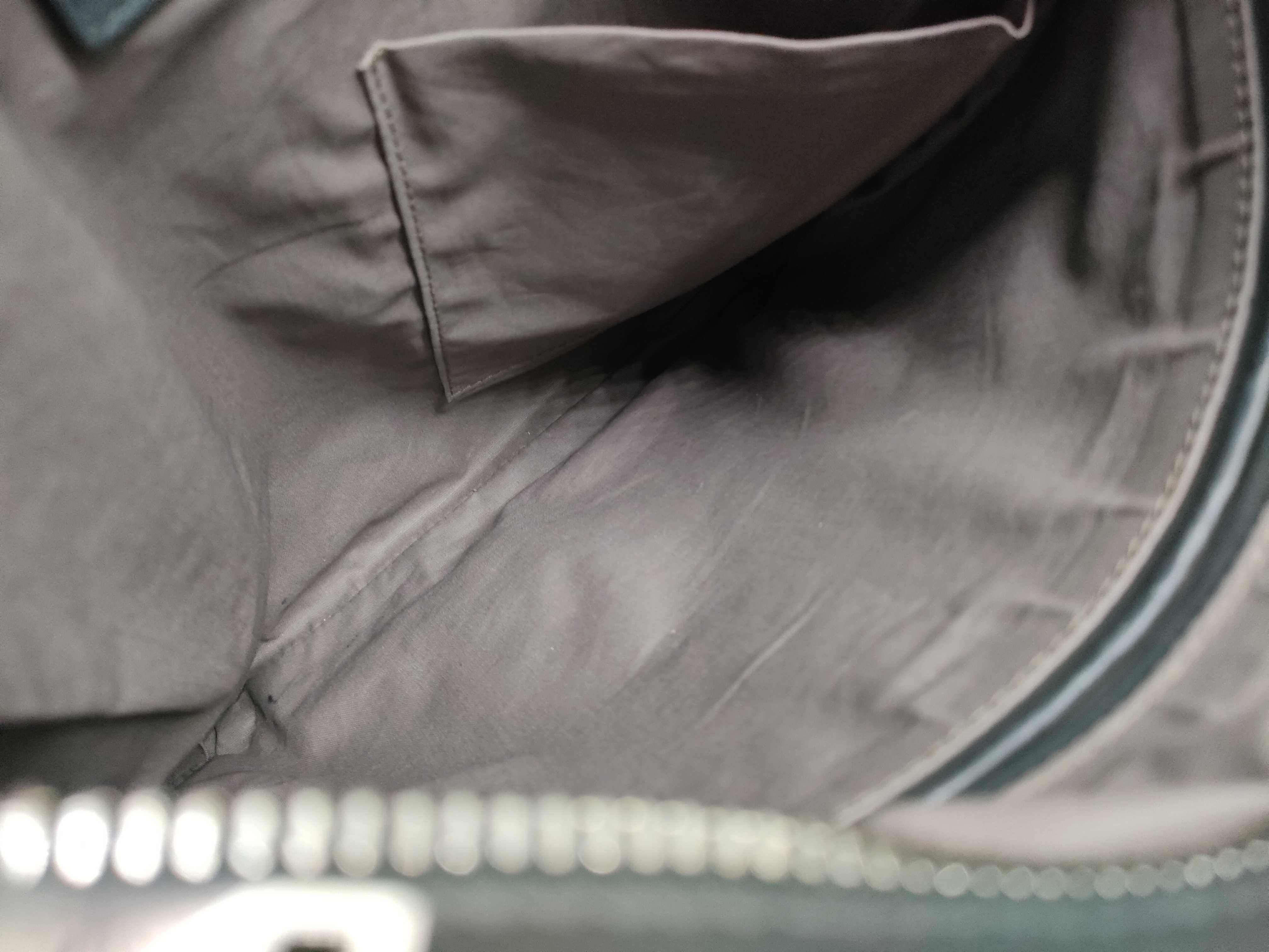 Intrecciato Shoulder Bag — view 11
