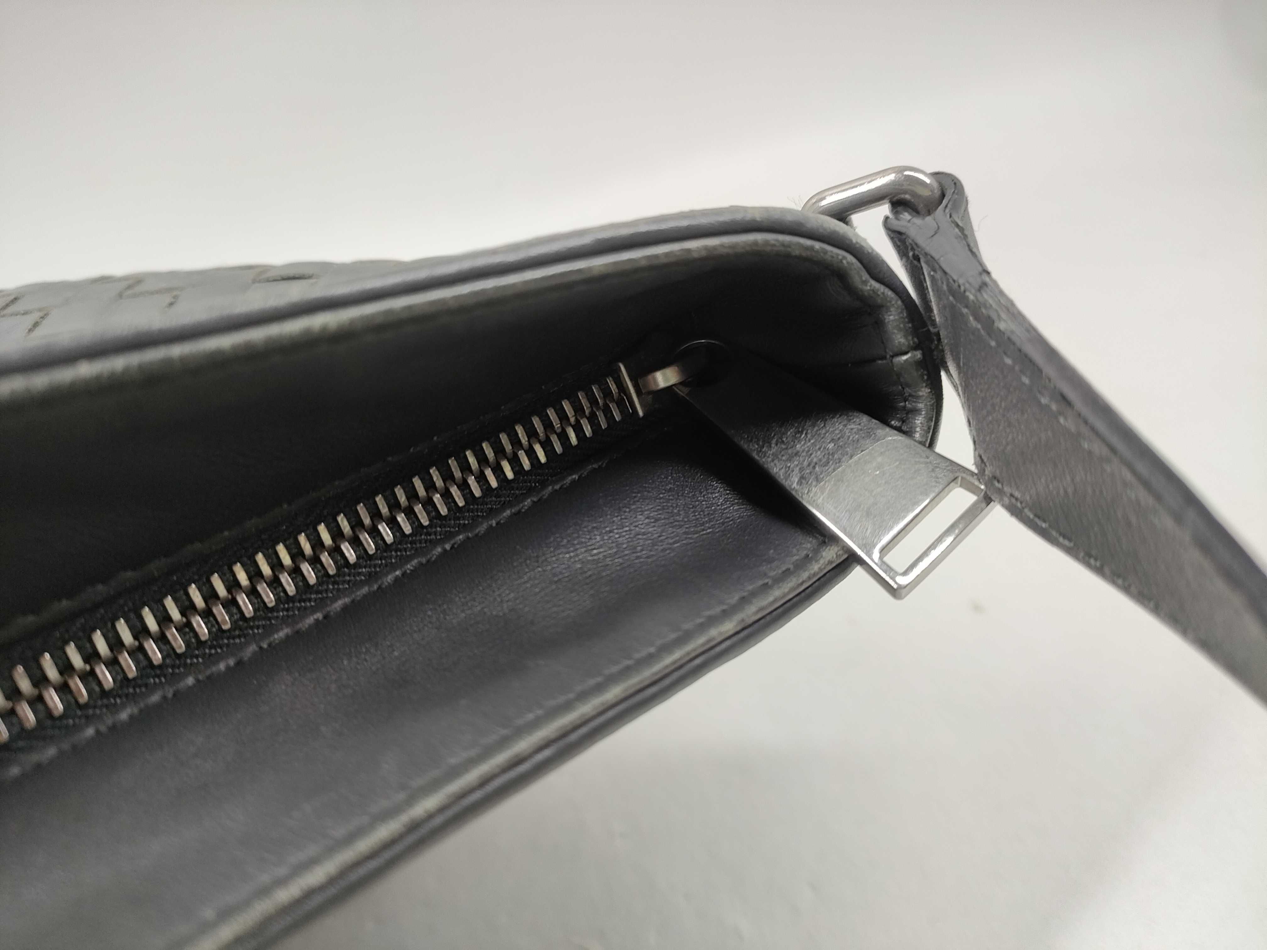 Intrecciato Shoulder Bag — view 9