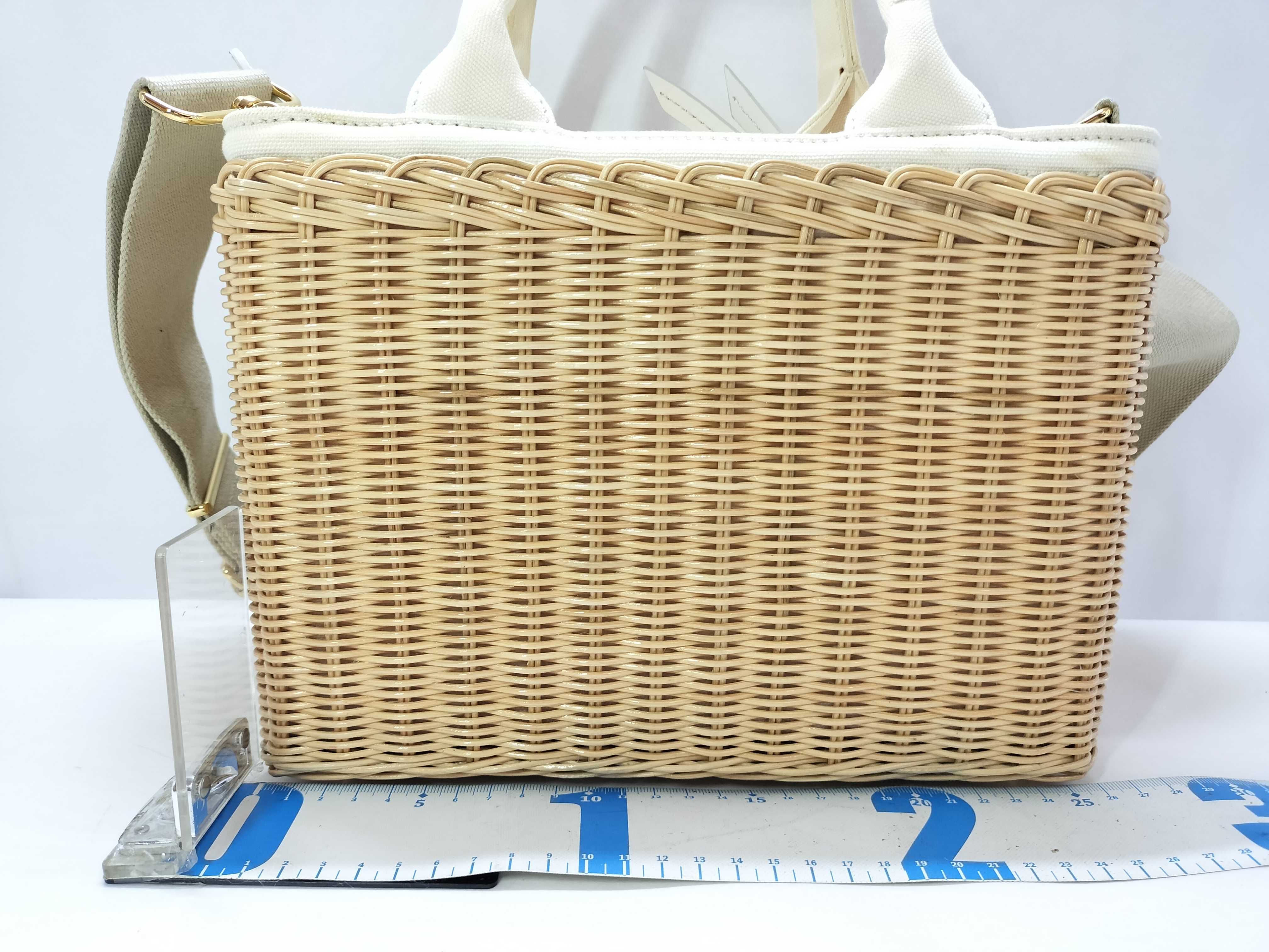 Canapa Wicker Rattan x Canvas 2-Way Handbag Beige x White 1BG835 Handbag — view 2
