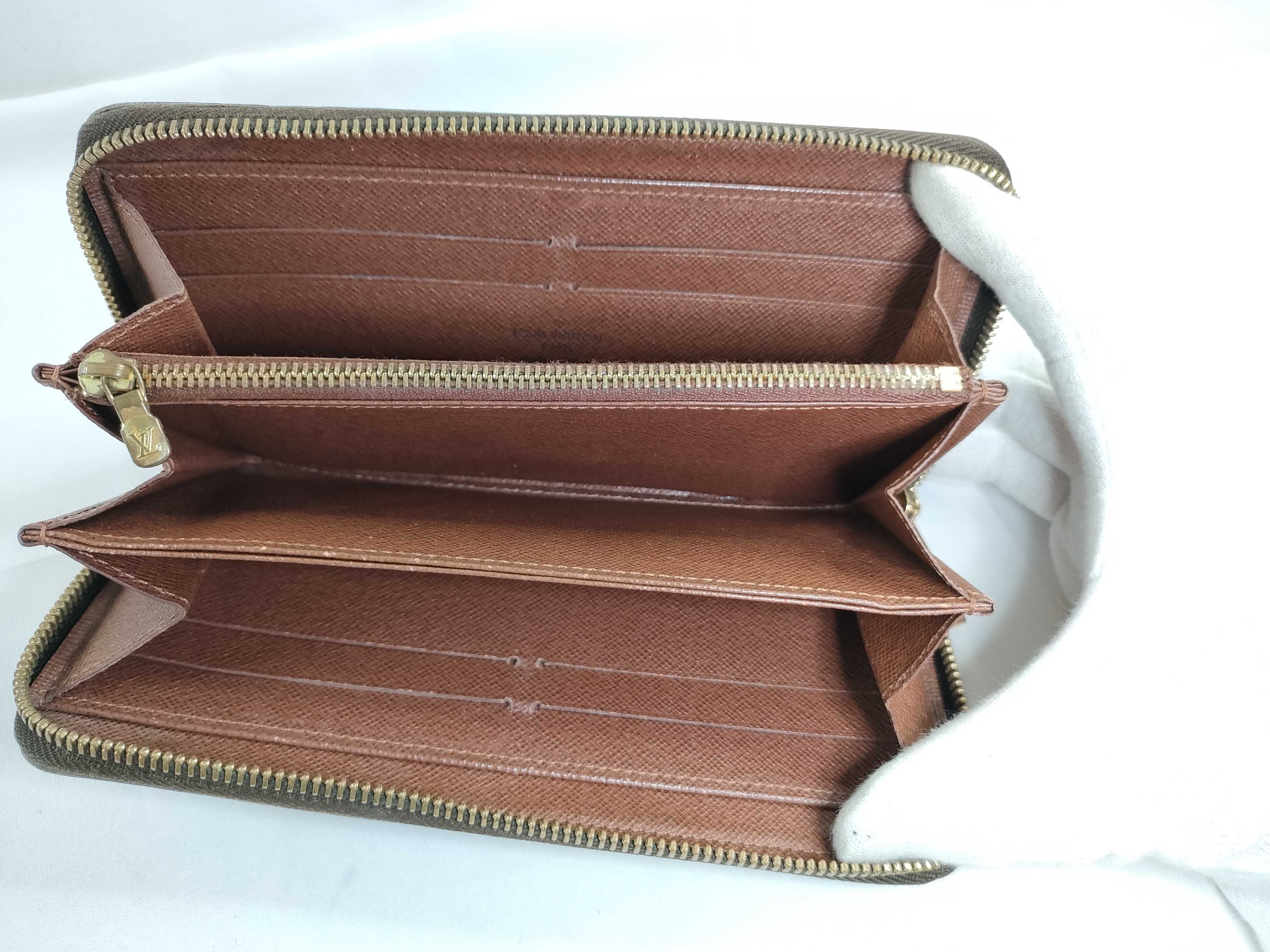 Monogram L V Monogram Zippy Wallet — view 8