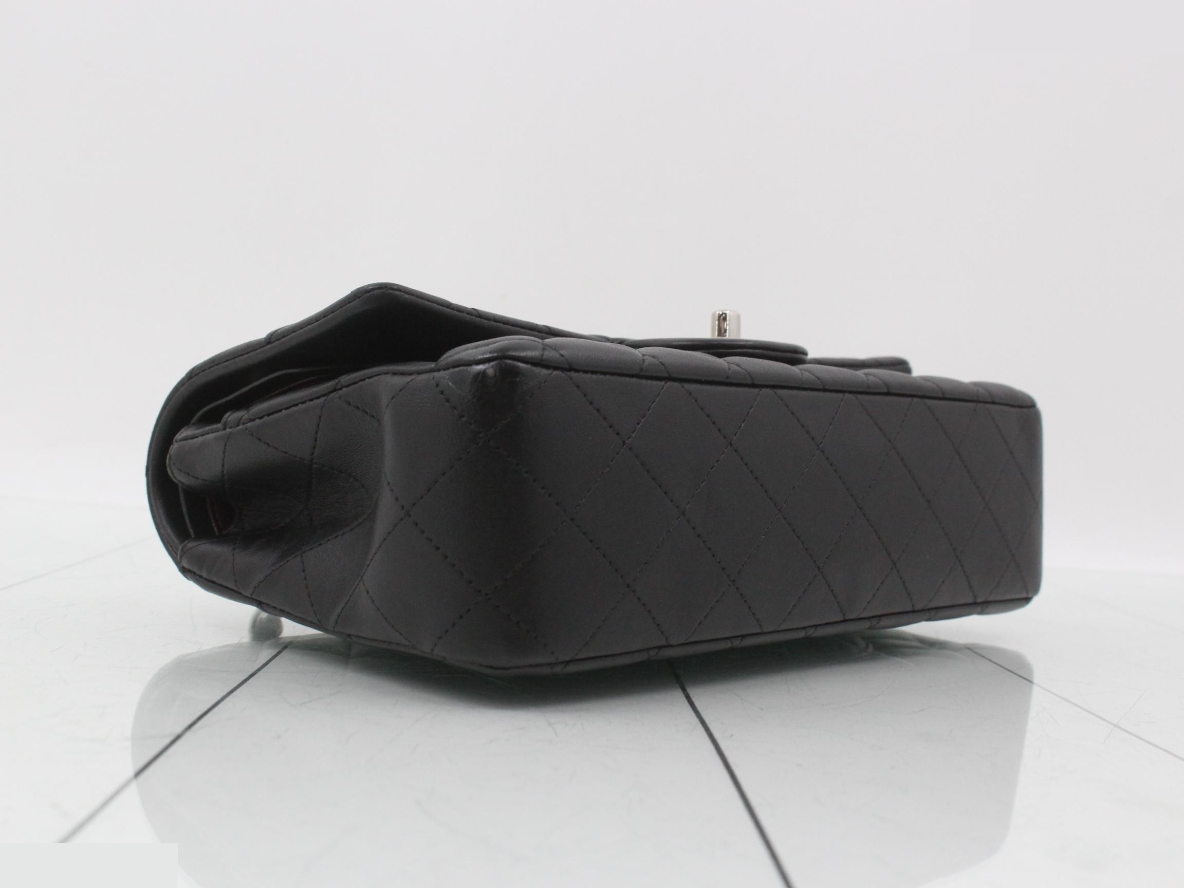 Matelassé Chain Shoulder Bag — view 5