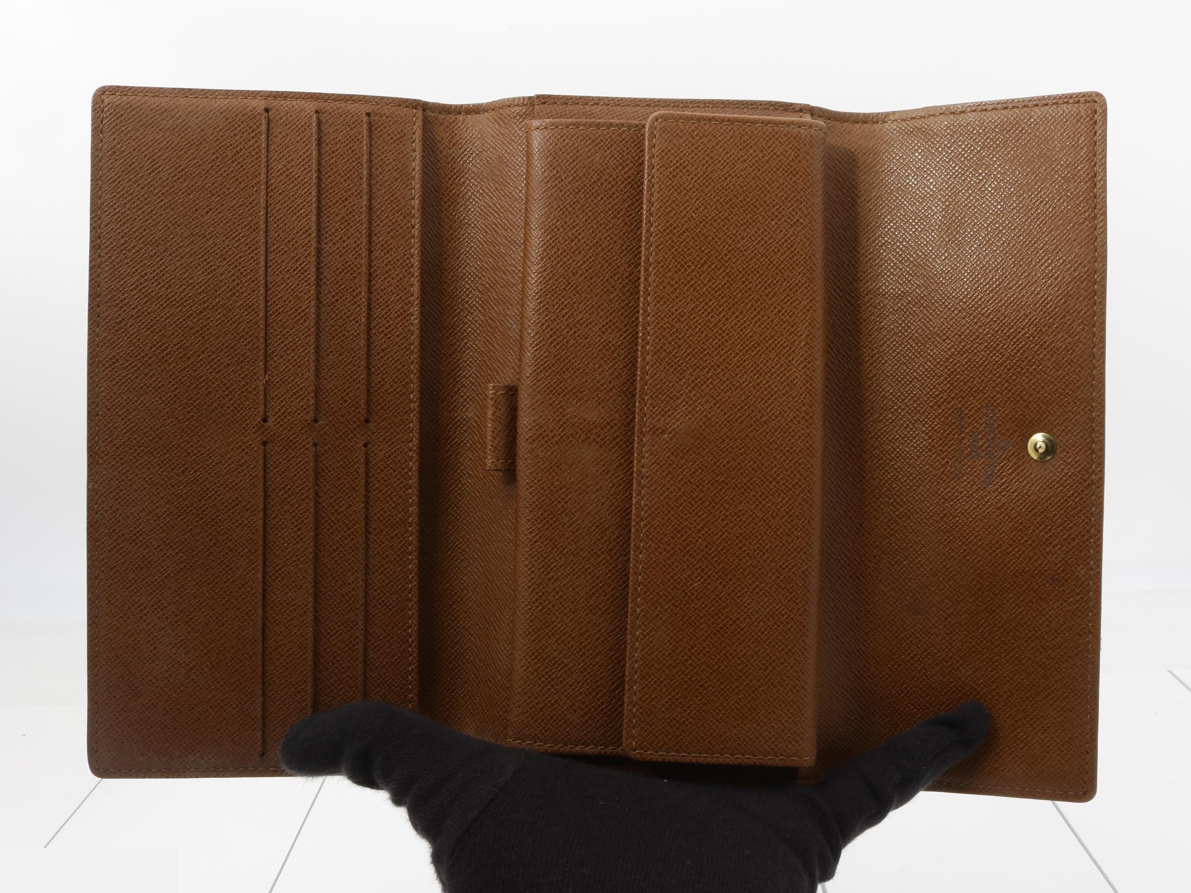 Monogram Portefeuille Tresor International Tri-fold Long Wallet — view 4