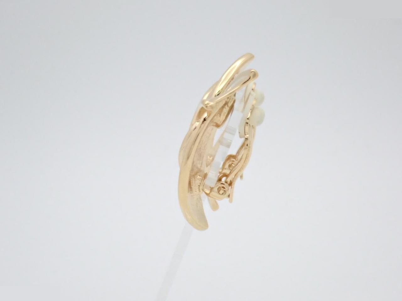 Other lines: Precious metals and earrings — view 3