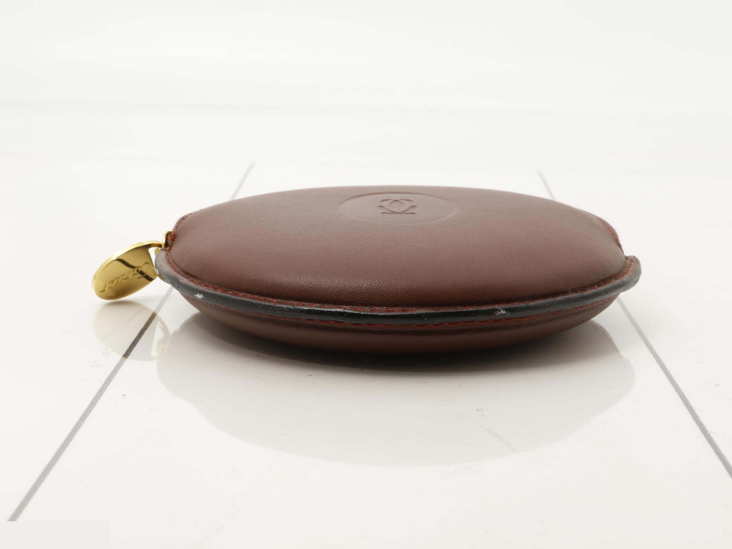 Mustline Coin Case — view 3