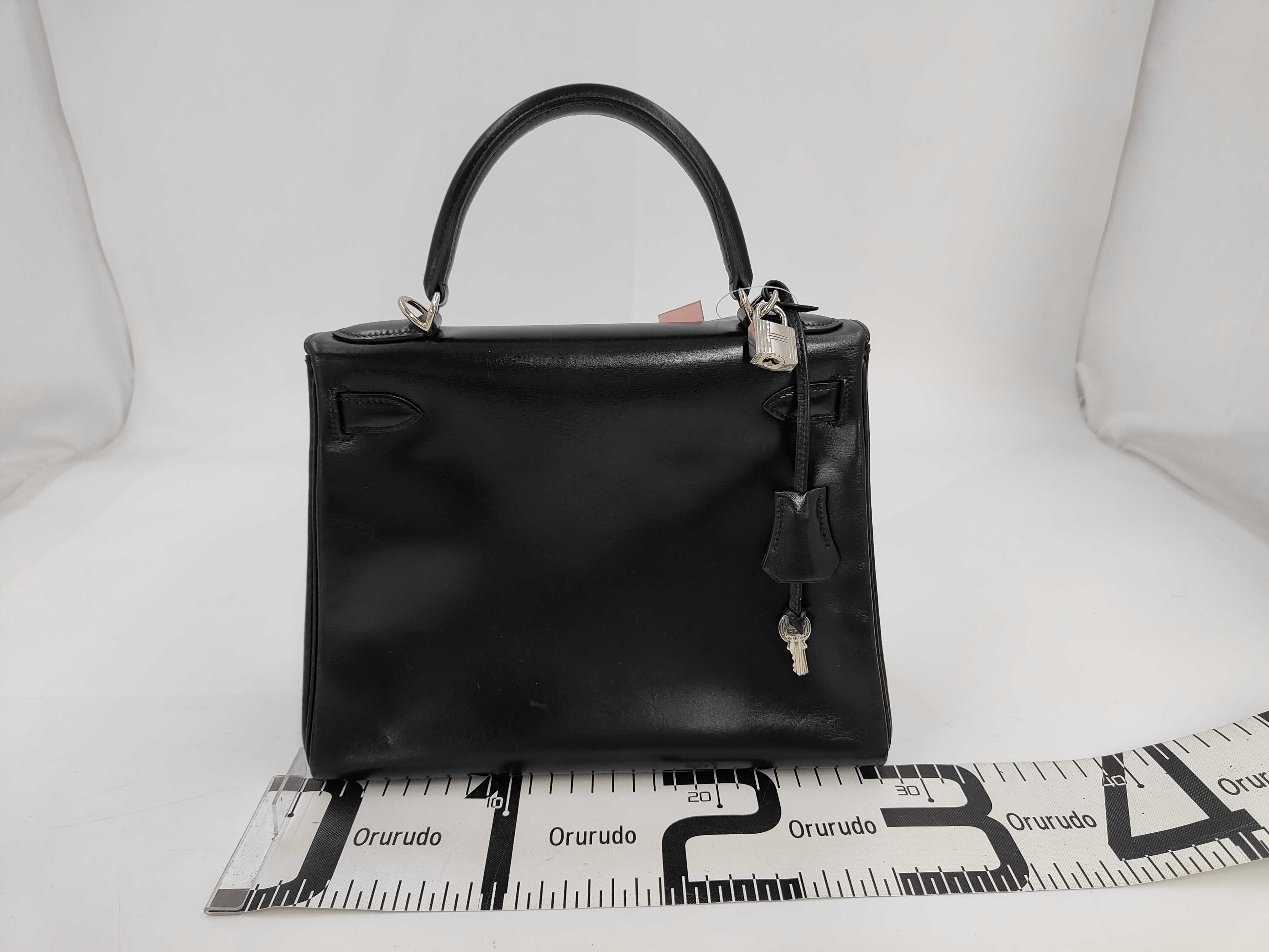 Kelly 28 Box Calf Leather, Black, Silver Hardware, D Stamp, Handbag — view 2