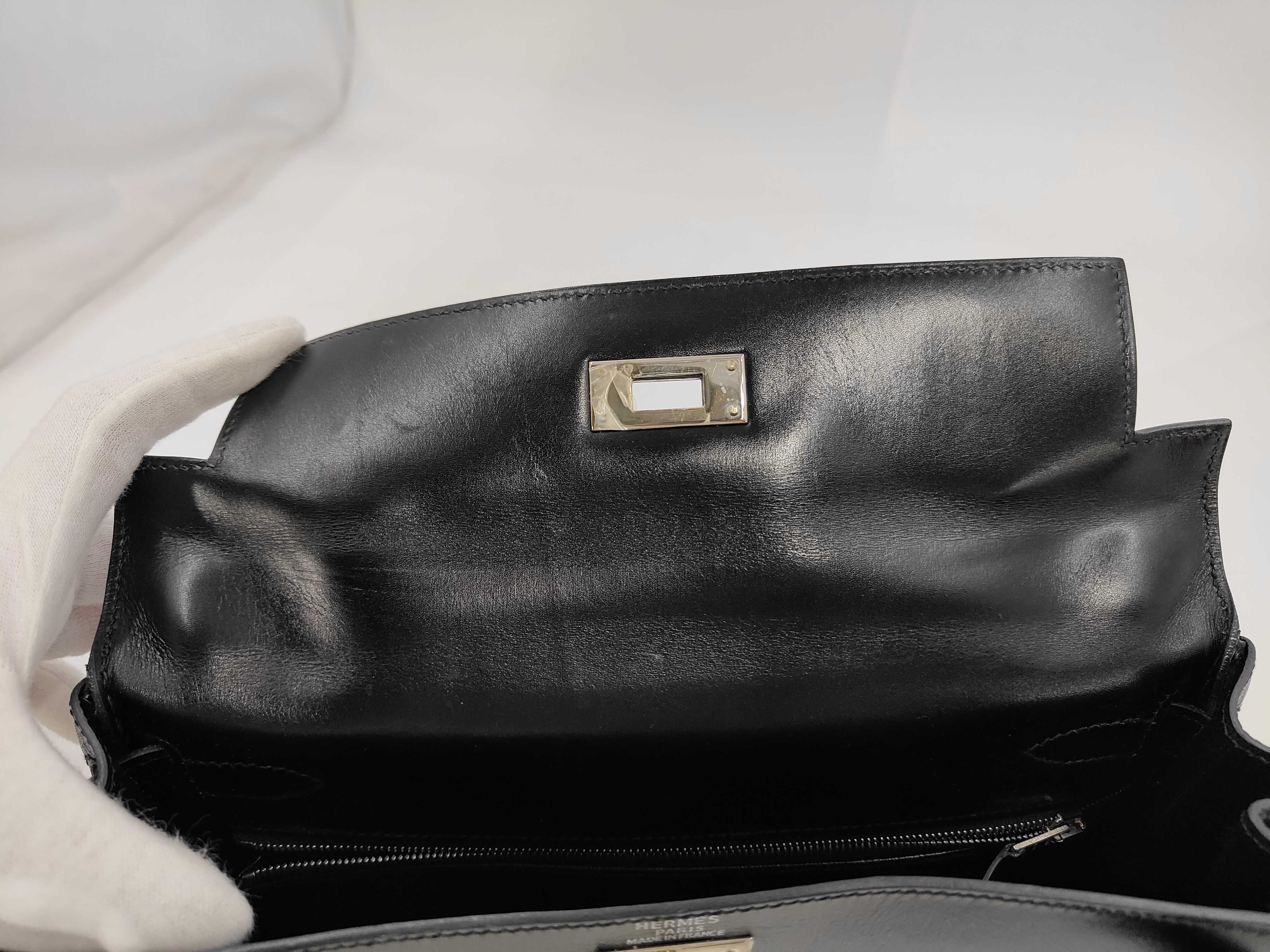 Kelly 28 Box Calf Leather, Black, Silver Hardware, D Stamp, Handbag — view 8