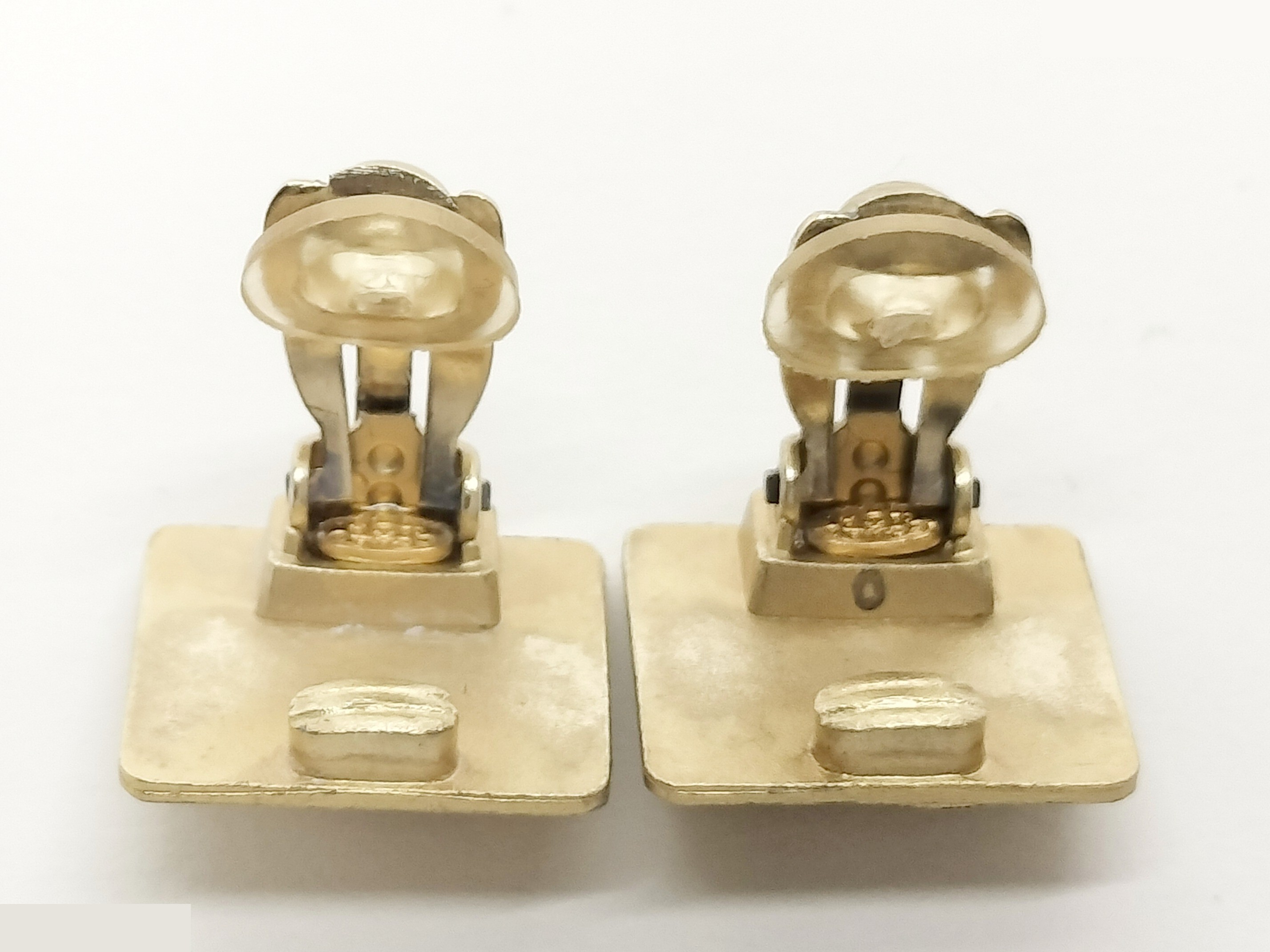 Coco Turnlock Gold Earrings — view 3