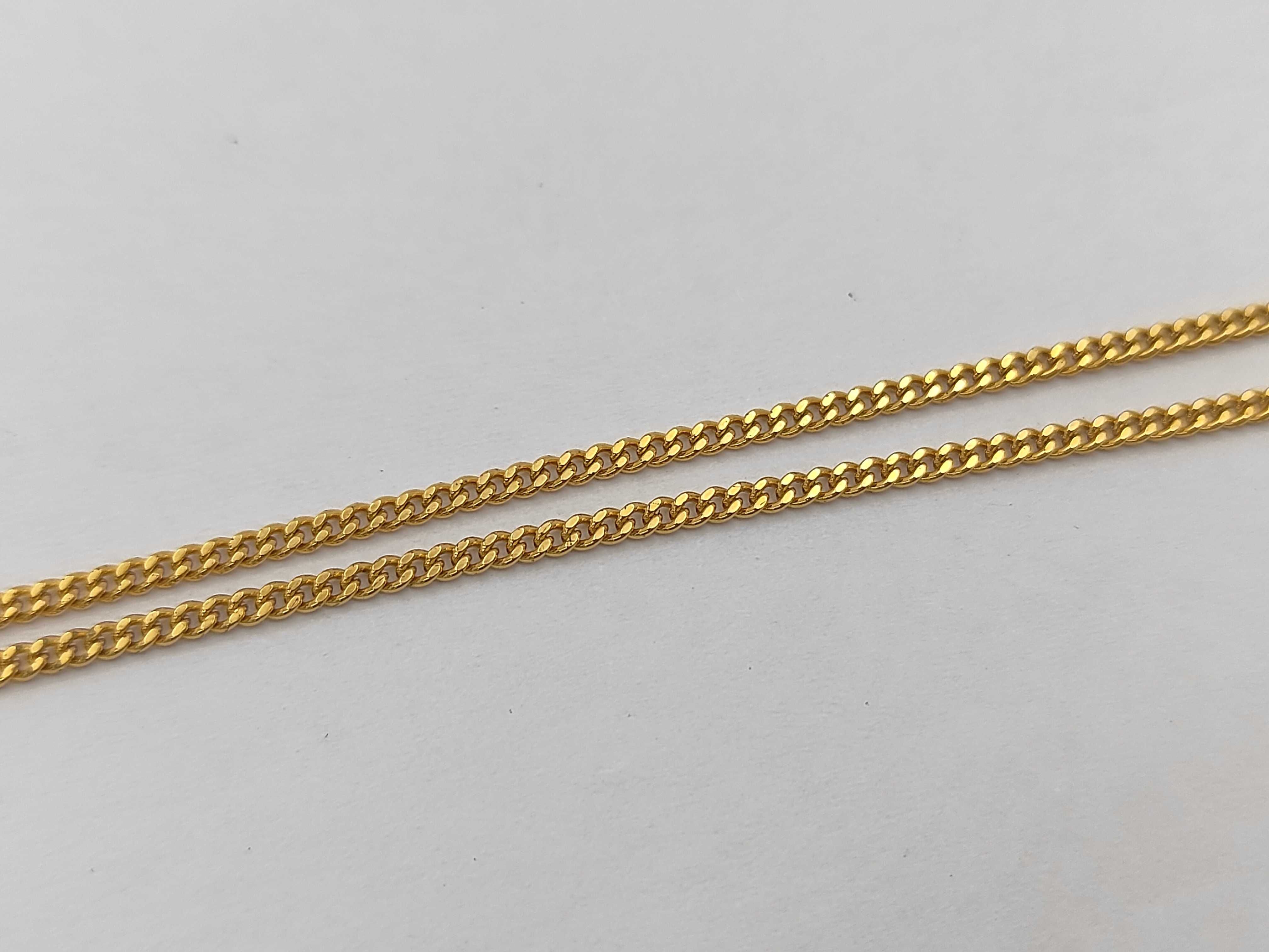 necklace — view 3