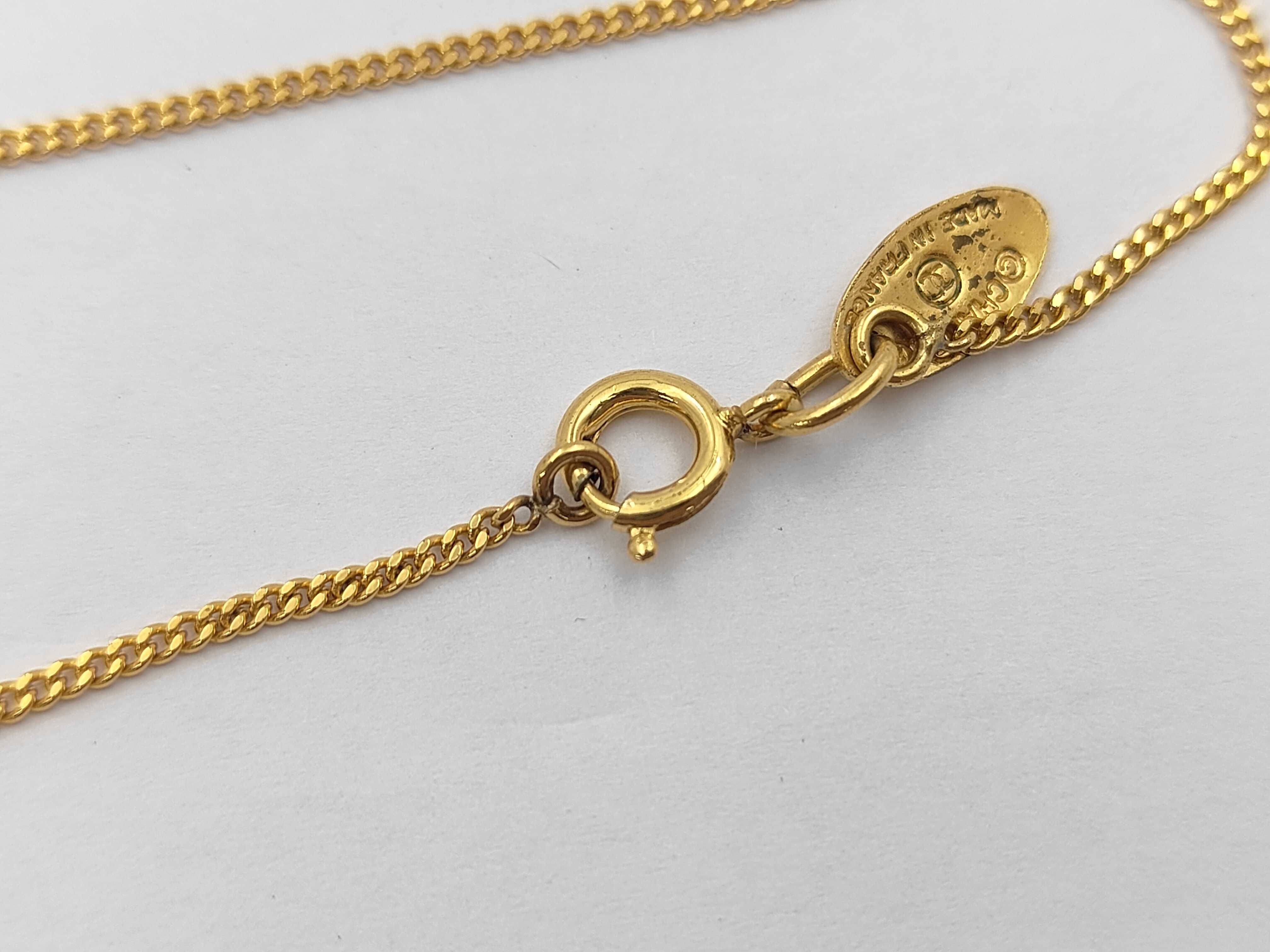 necklace — view 4