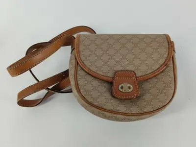 shoulder bag