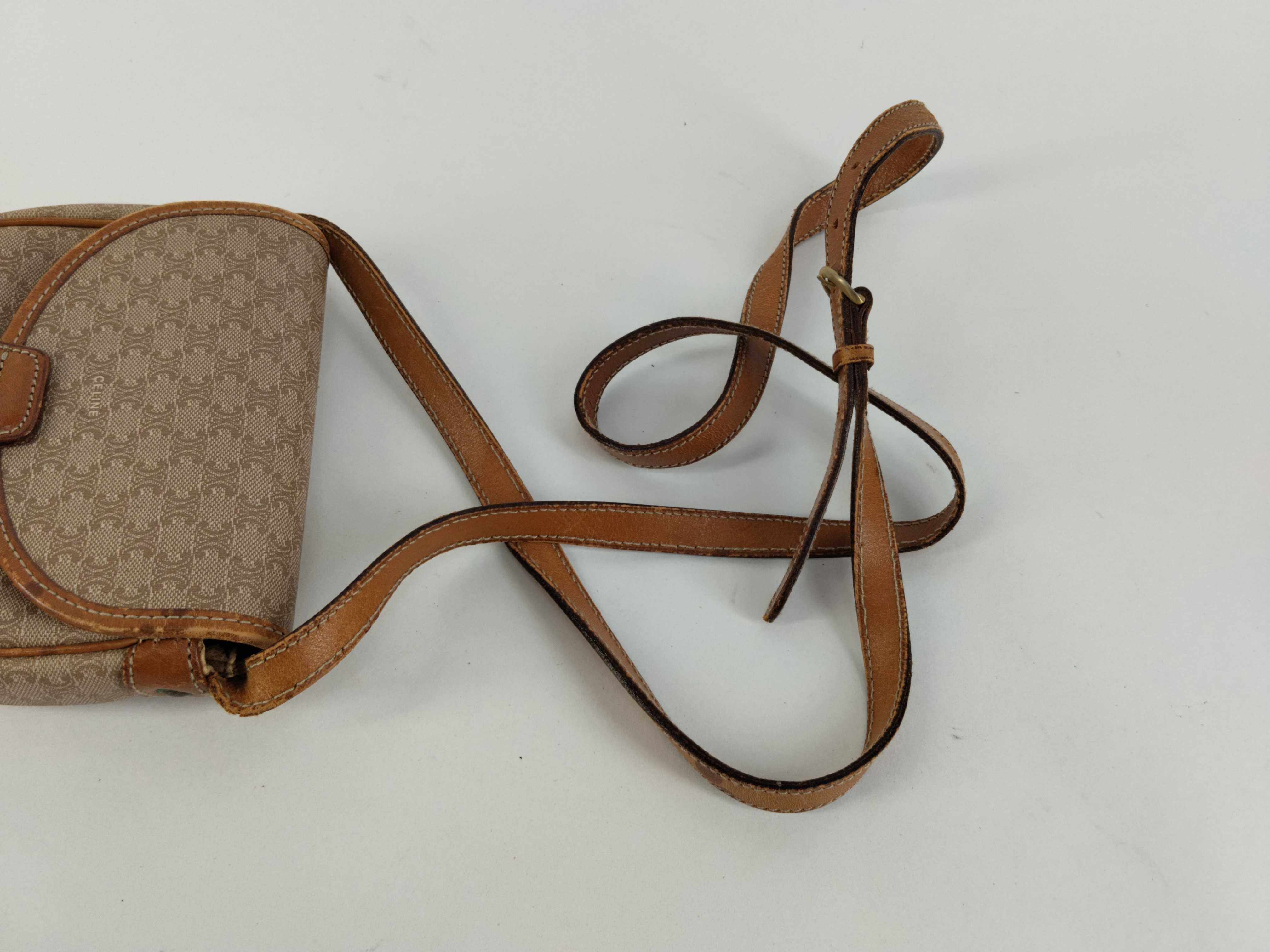 shoulder bag — view 3