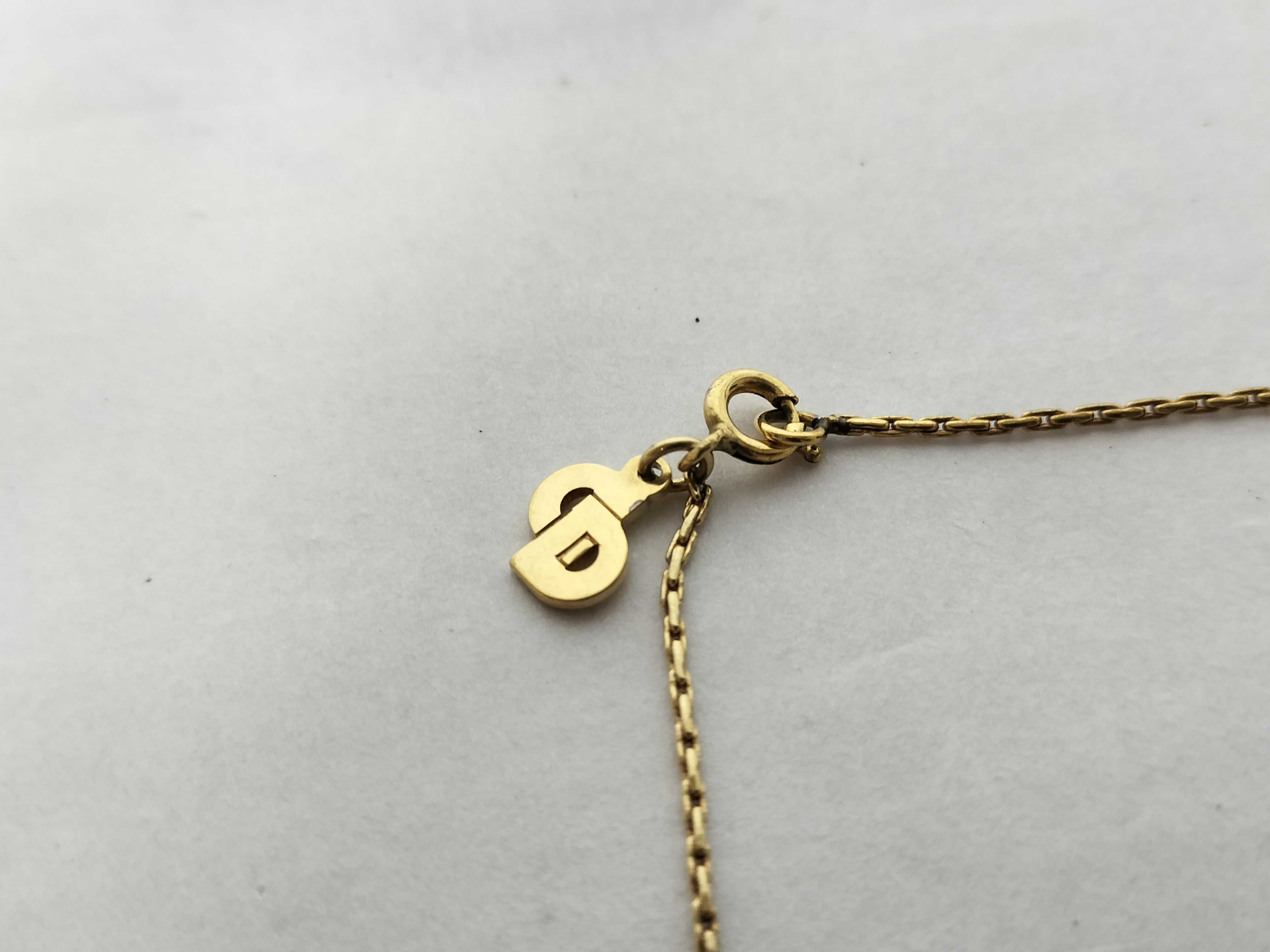 central logo heart-shaped rhinestone necklace — view 5