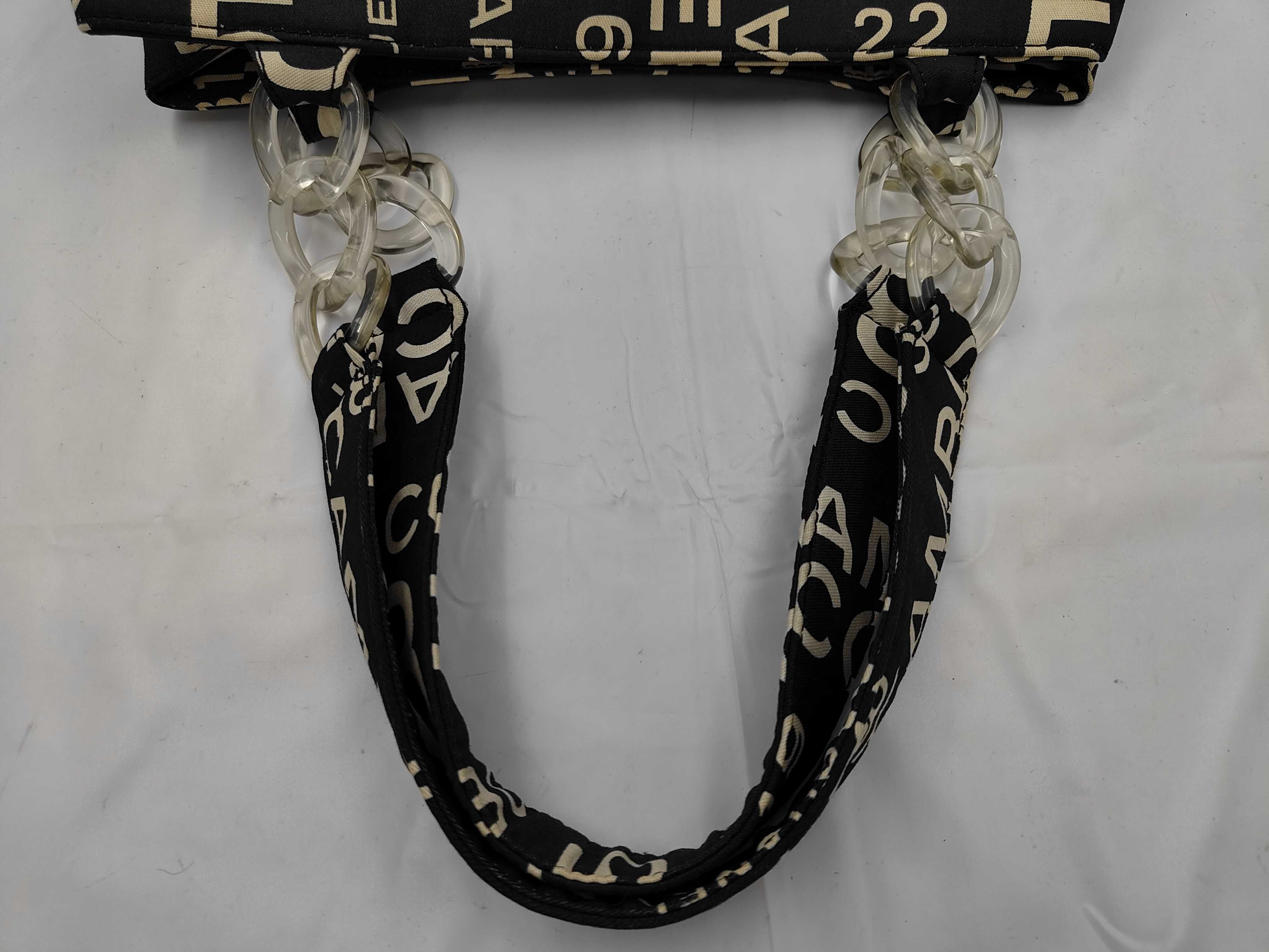 By-Sea Line Canvas Tote Bag — view 3