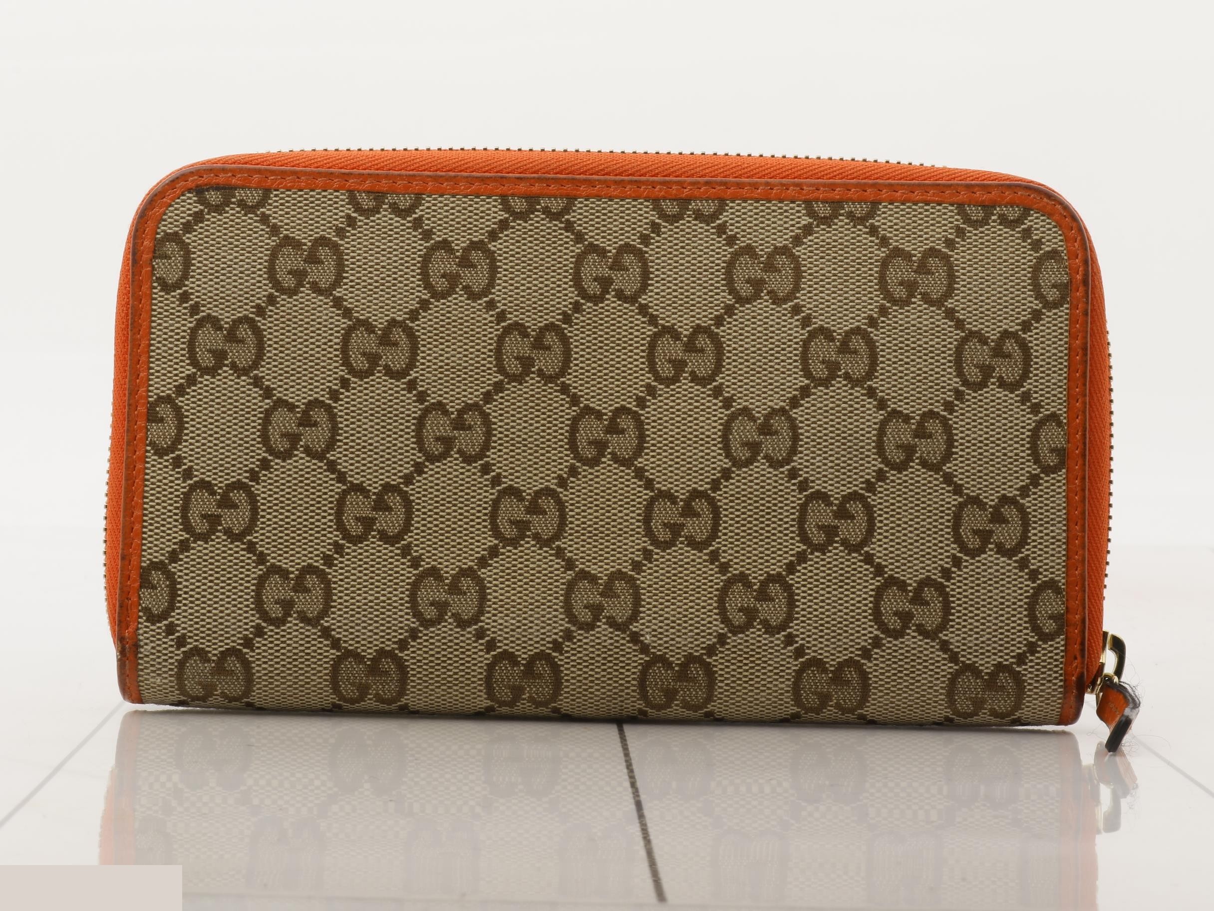 long wallet — view 2