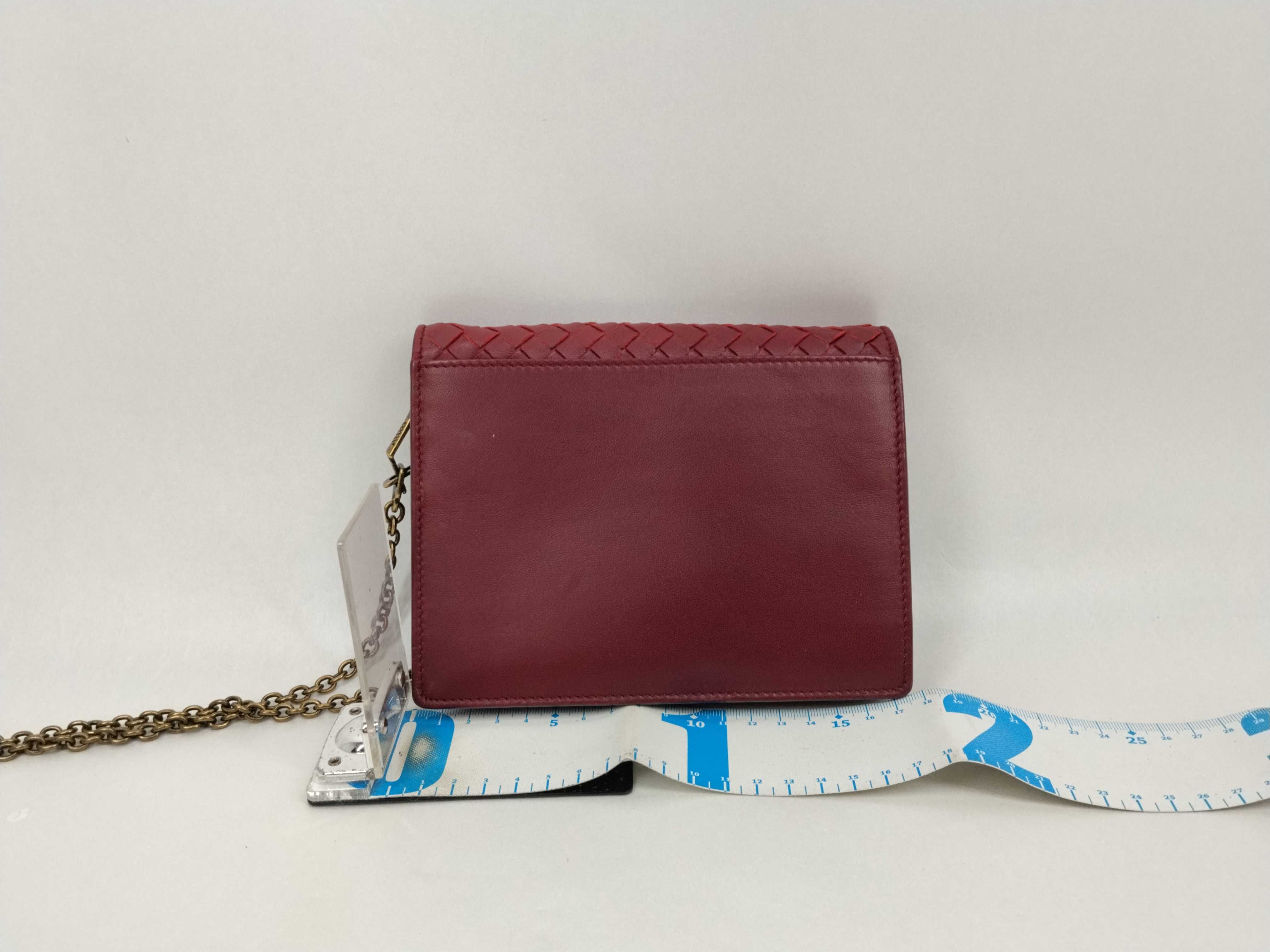 Intrecciato Leather Chain Wallet Red Shoulder Bag — view 2