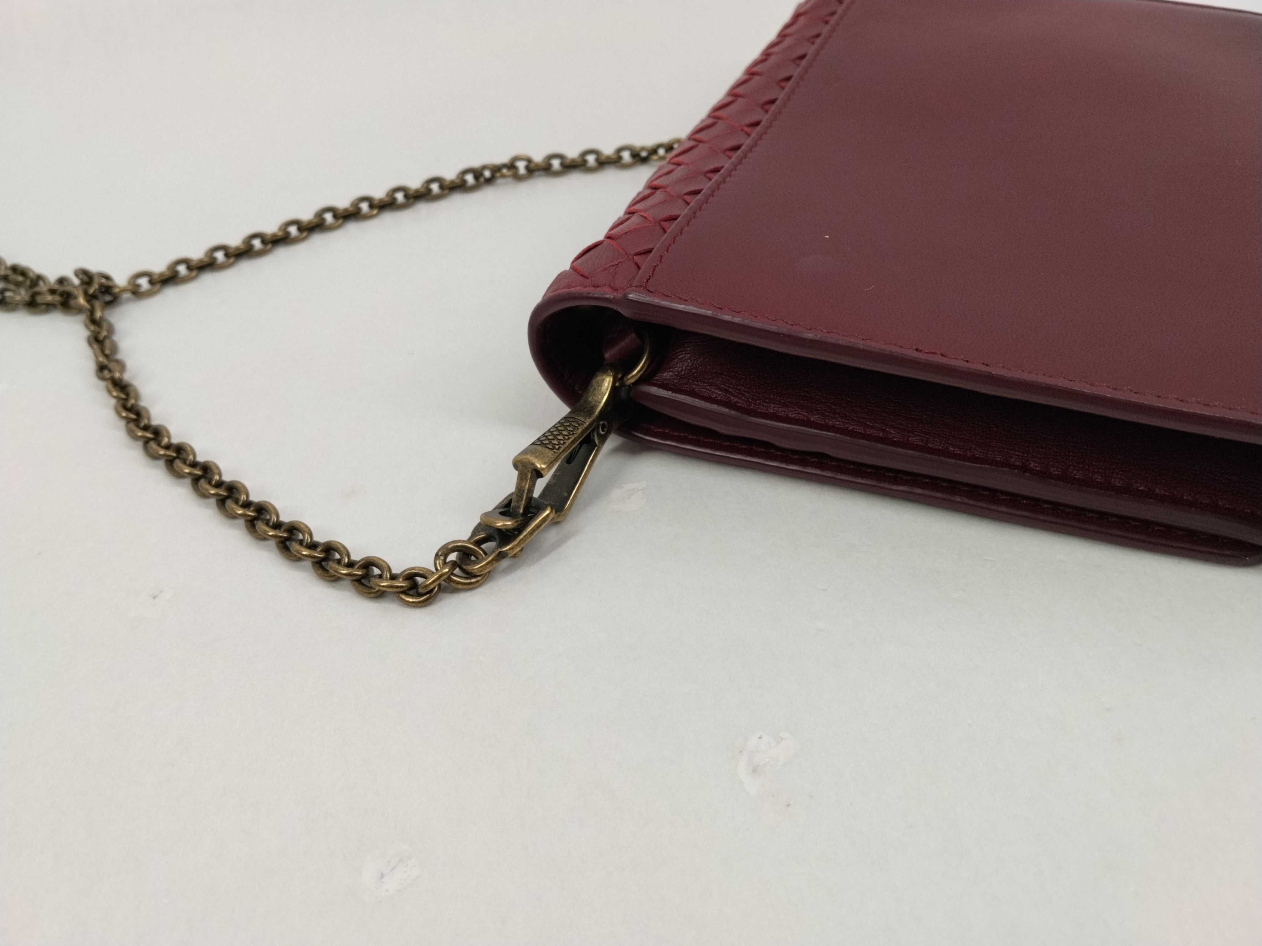 Intrecciato Leather Chain Wallet Red Shoulder Bag — view 5