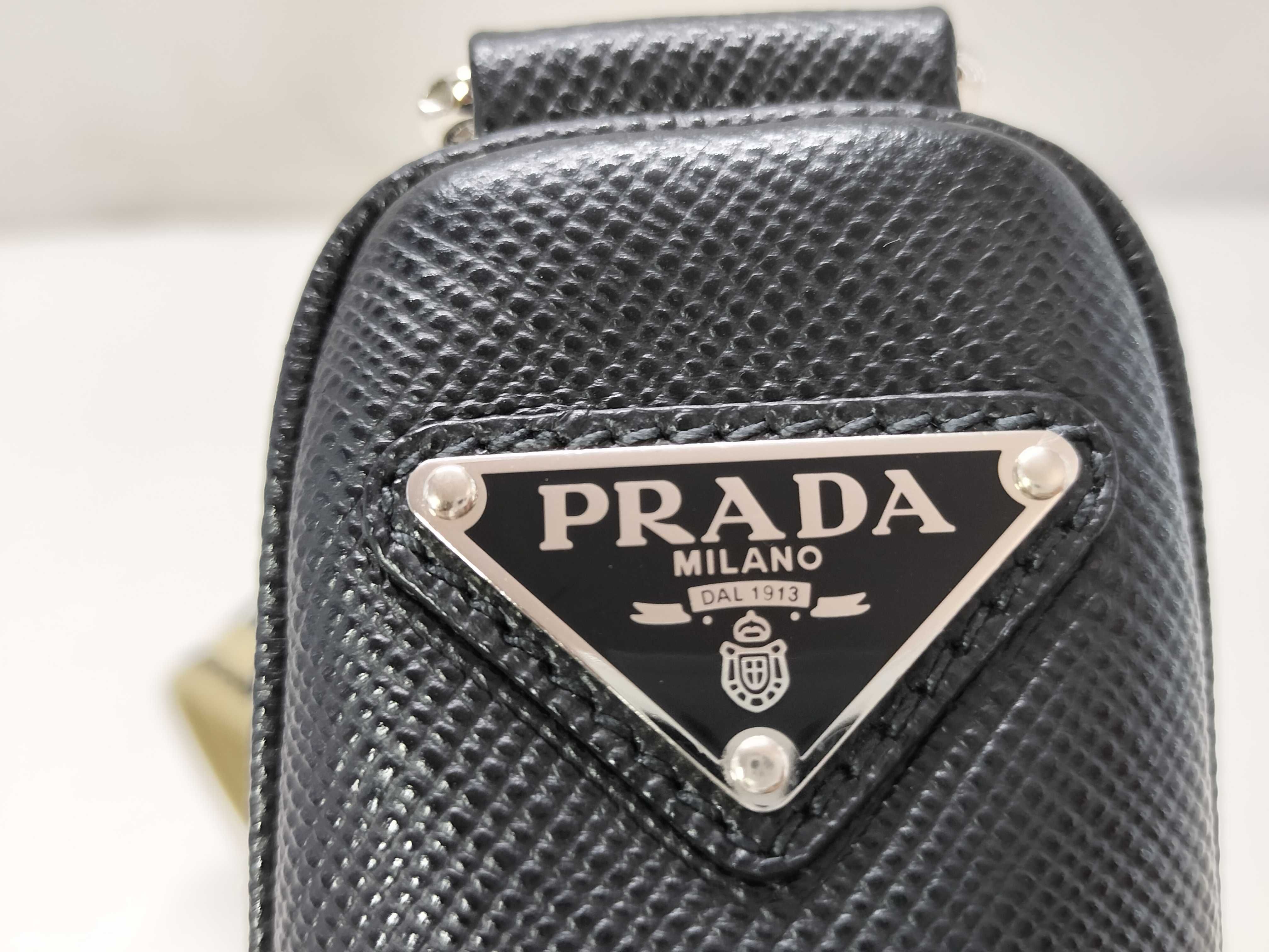 2VH155 Triangle Shoulder Bag — view 14