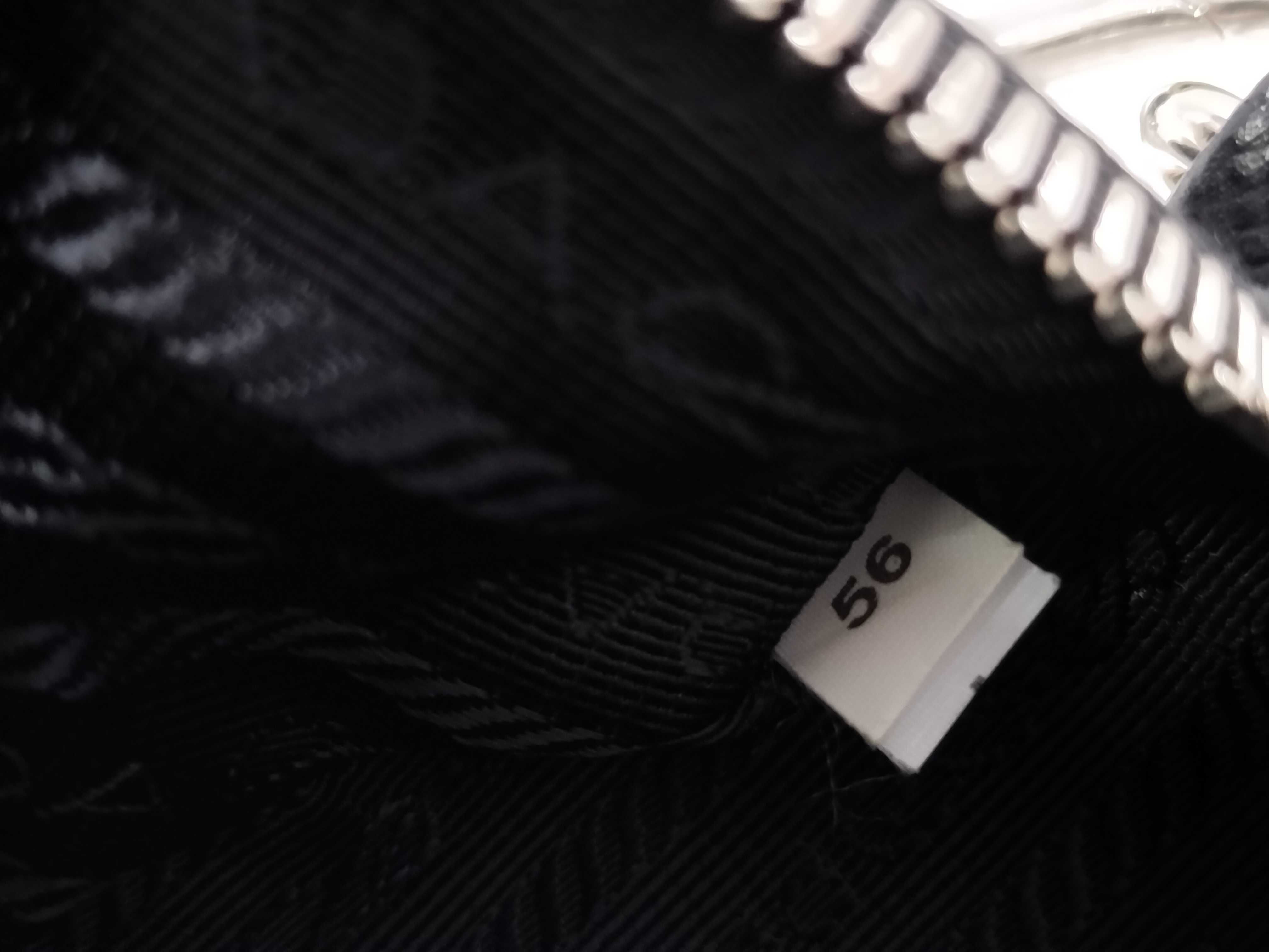 2VH155 Triangle Shoulder Bag — view 10