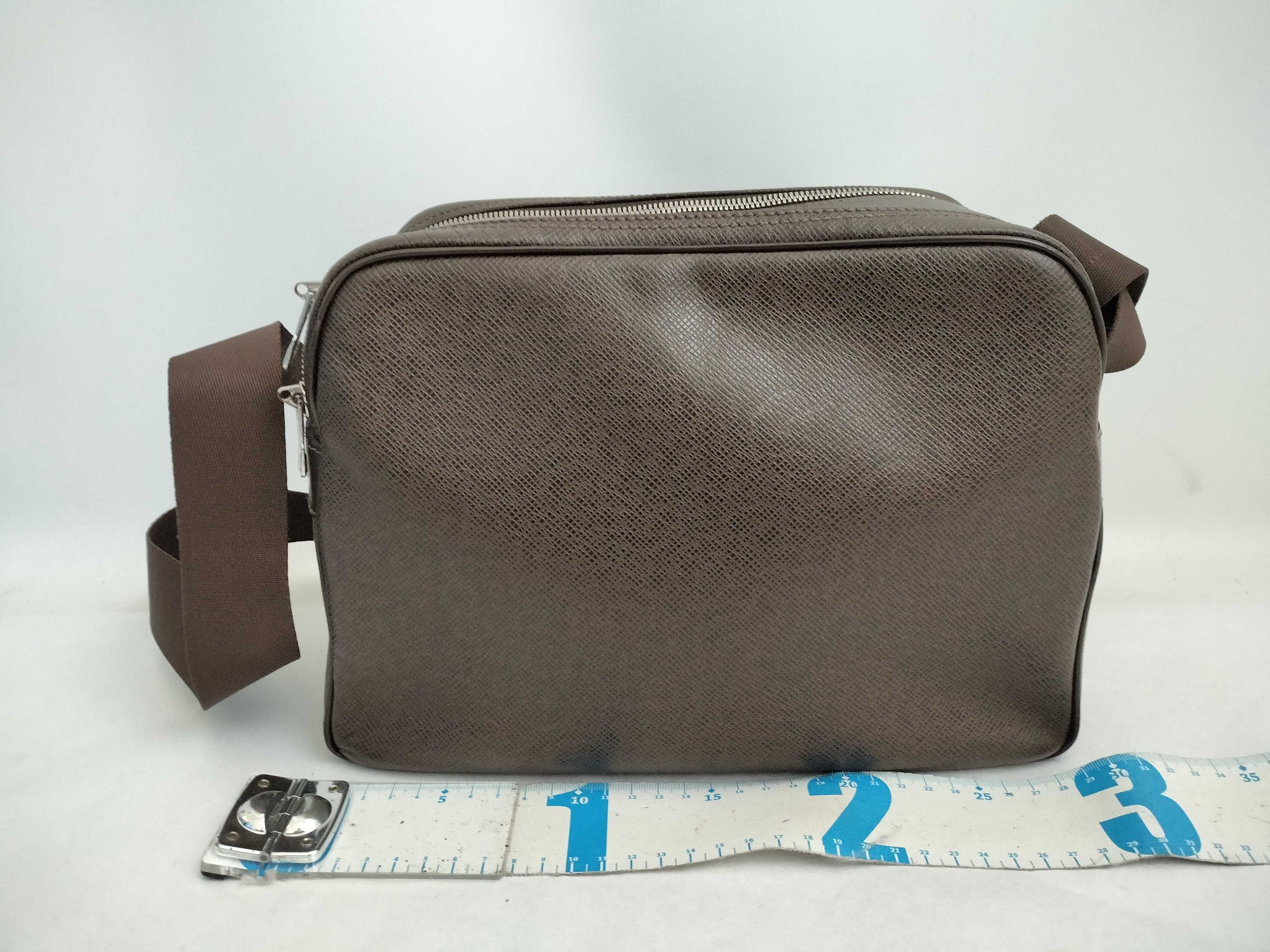 Taiga Leather Shoulder Bag Reporter PM Brown M30158 Shoulder Bag — view 2