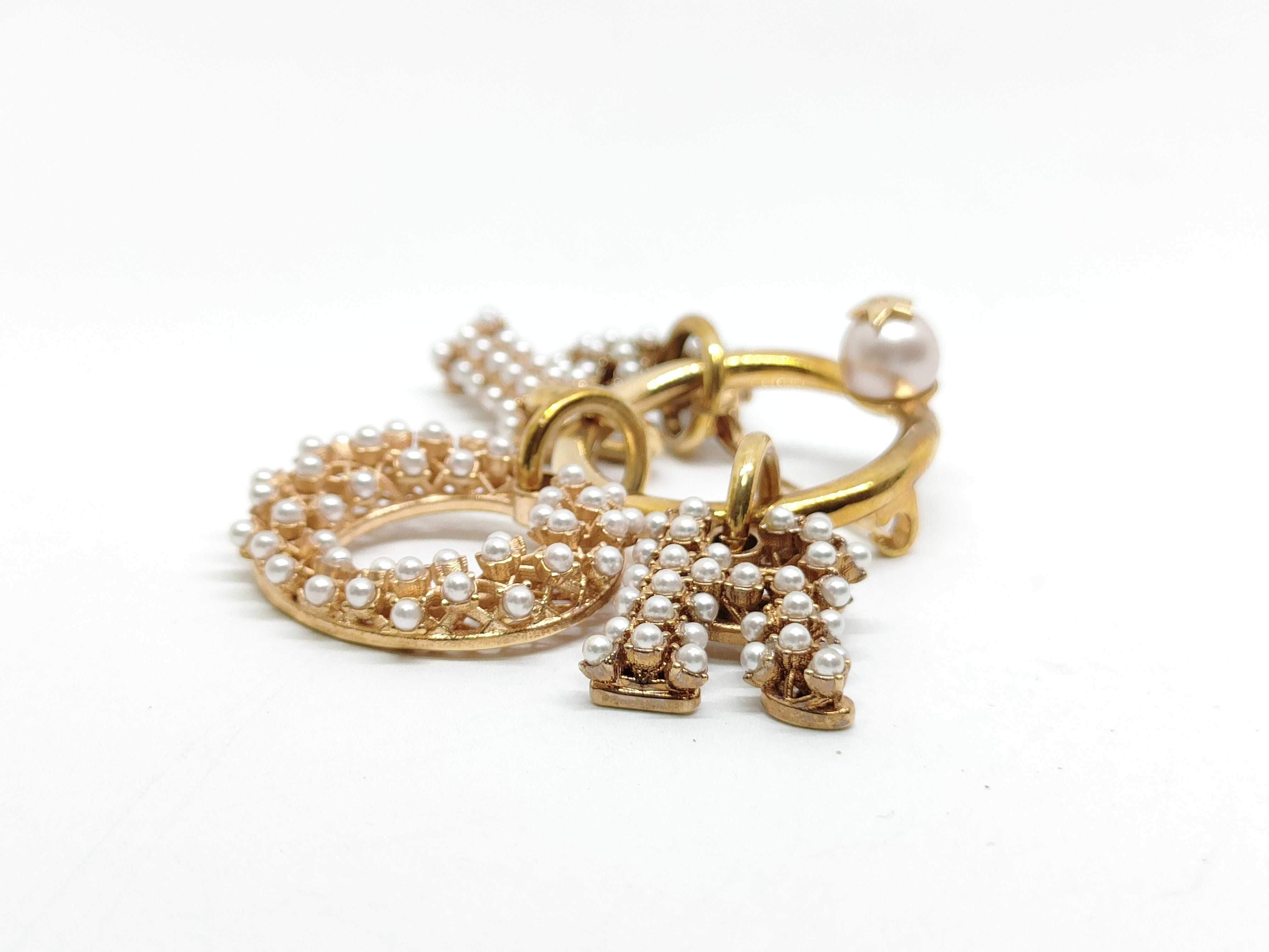 Faux Pearl Brooch, 11.6g — view 6