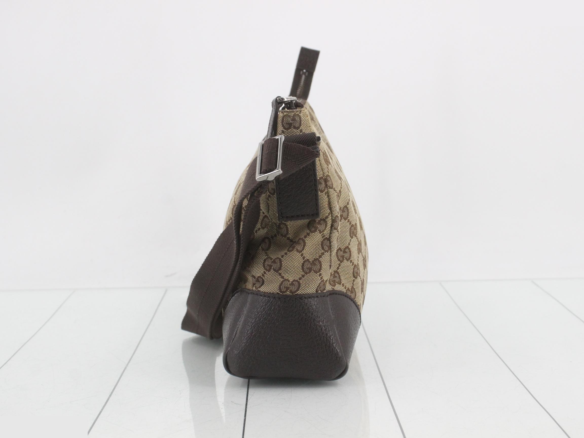 GG Canvas (Bag) Shoulder Bag 114273 — view 3