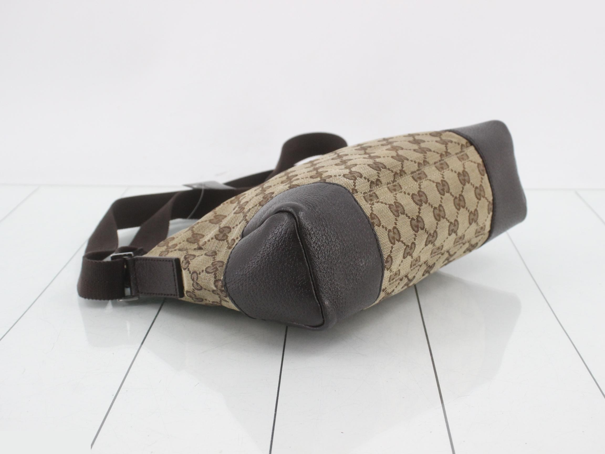 GG Canvas (Bag) Shoulder Bag 114273 — view 5