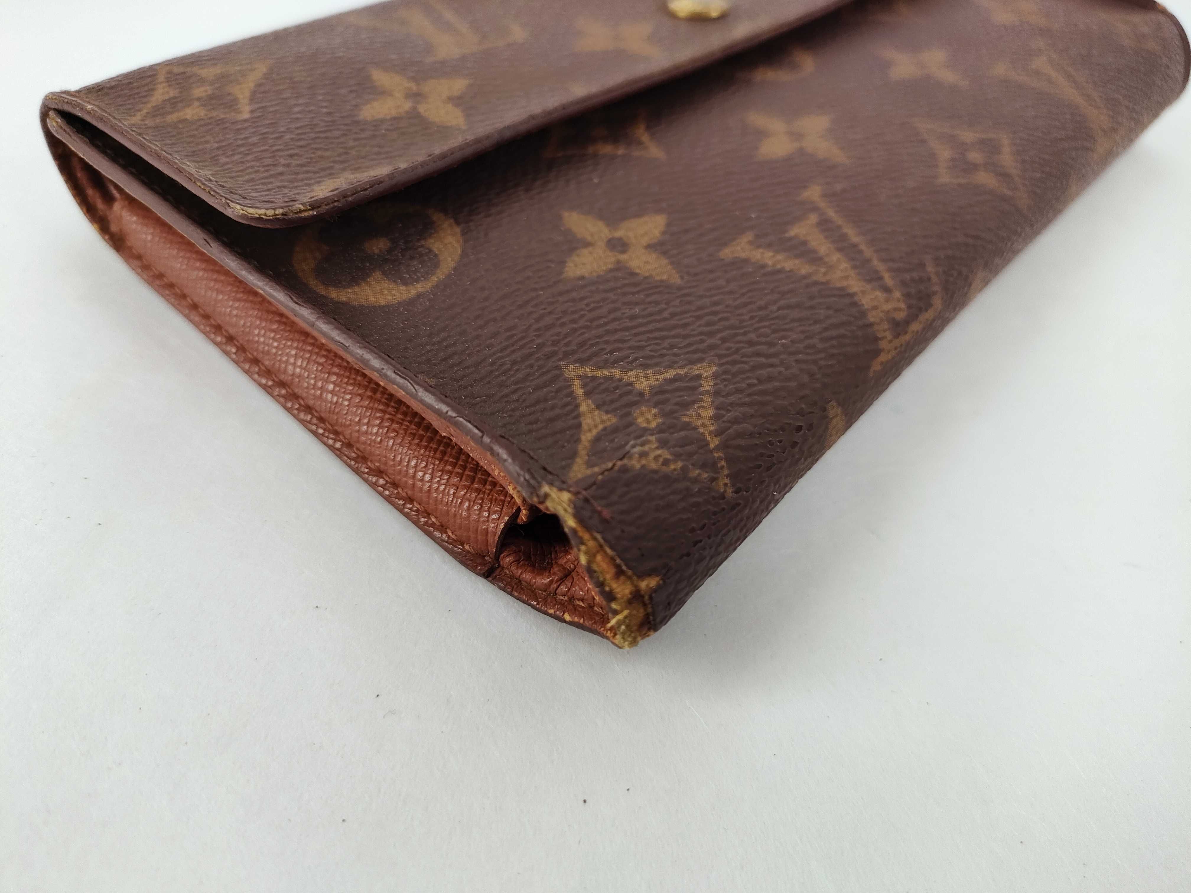 Monogram Wallet / Louis Vuitton Wallet — view 3