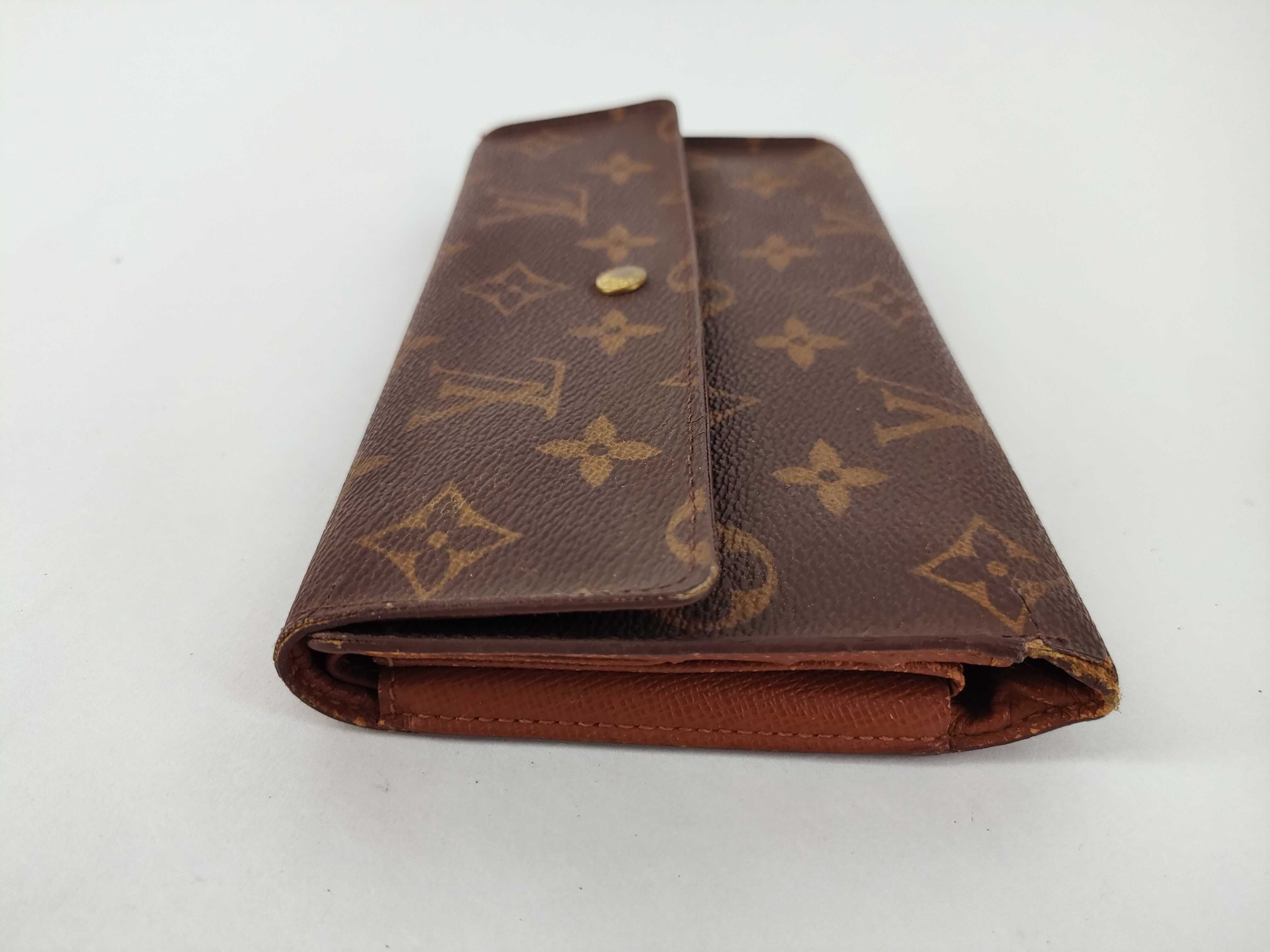 Monogram Wallet / Louis Vuitton Wallet — view 4