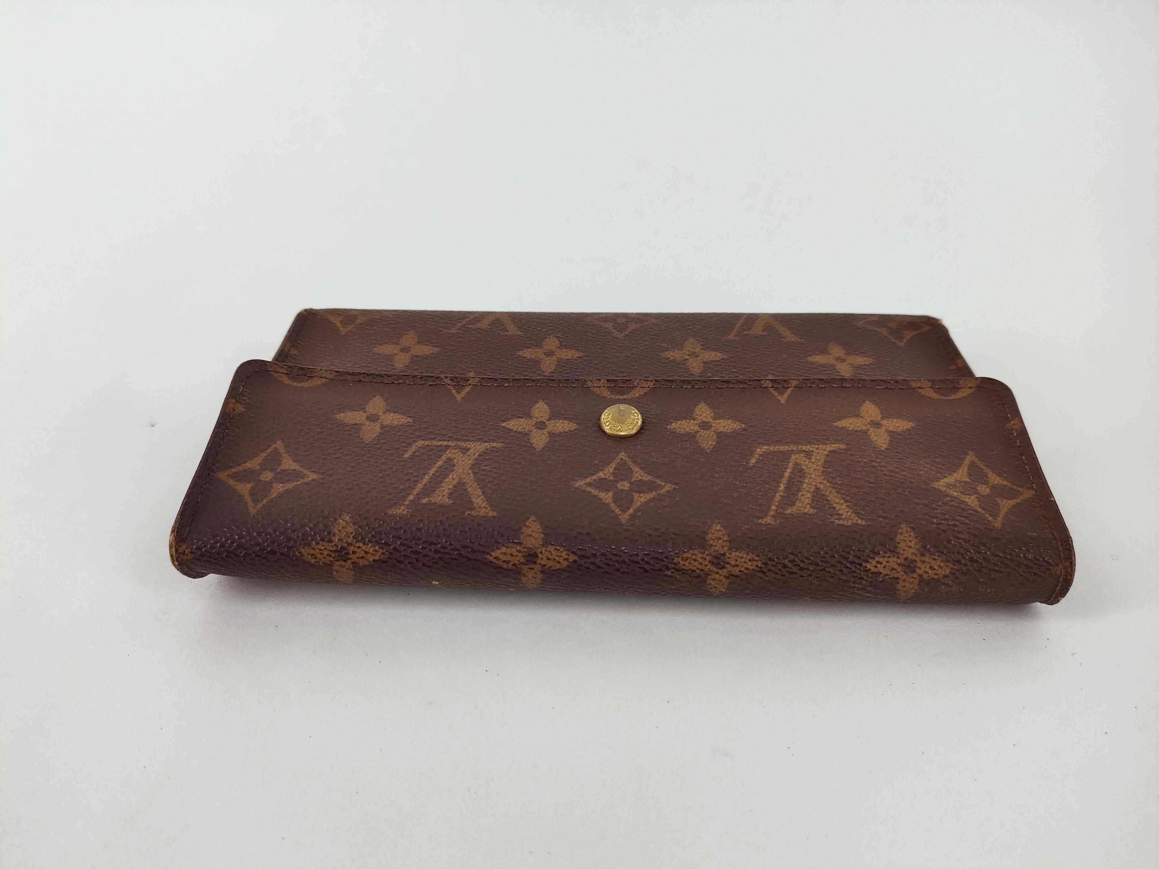 Monogram Wallet / Louis Vuitton Wallet — view 5