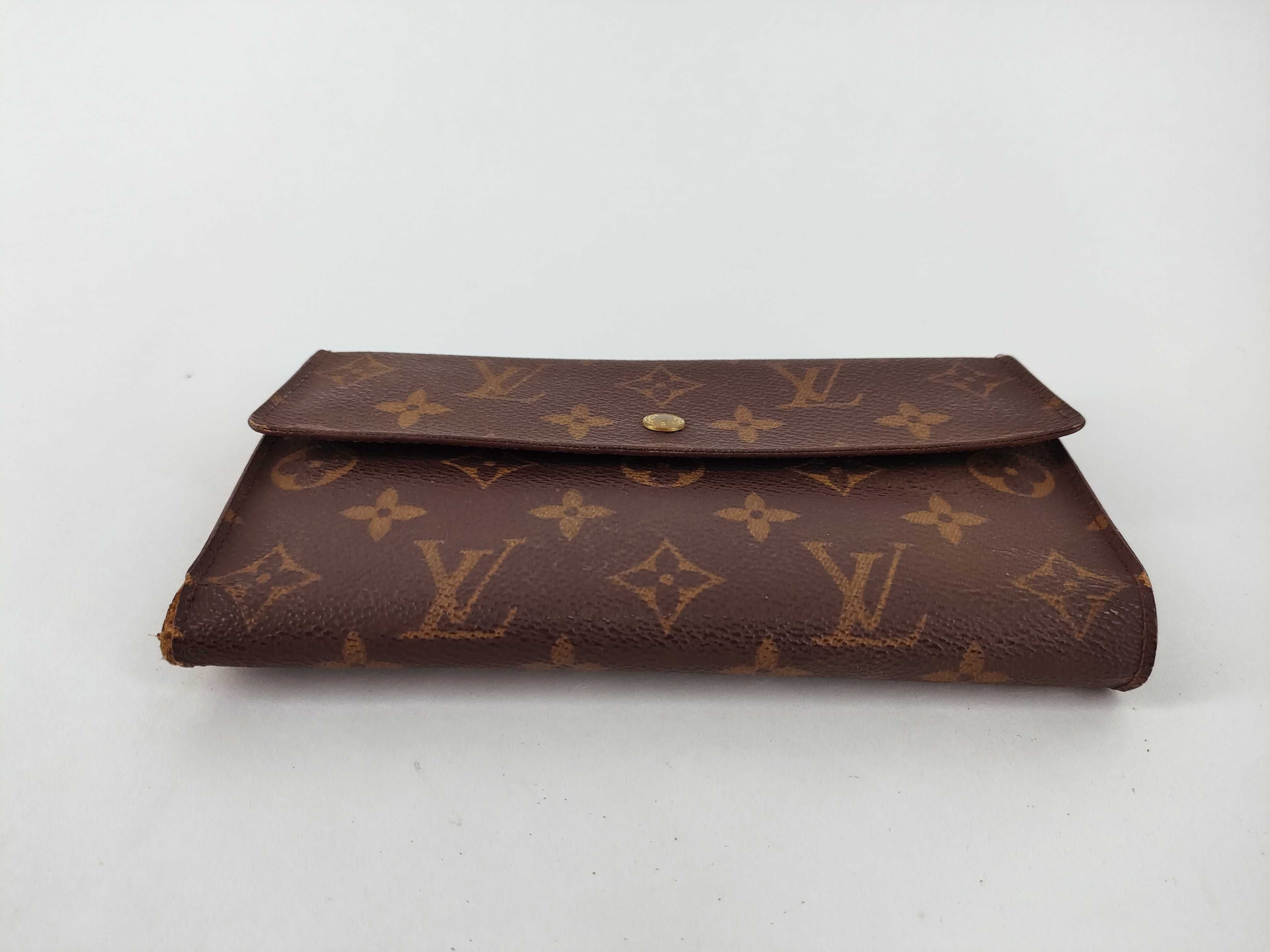Monogram Wallet / Louis Vuitton Wallet — view 7