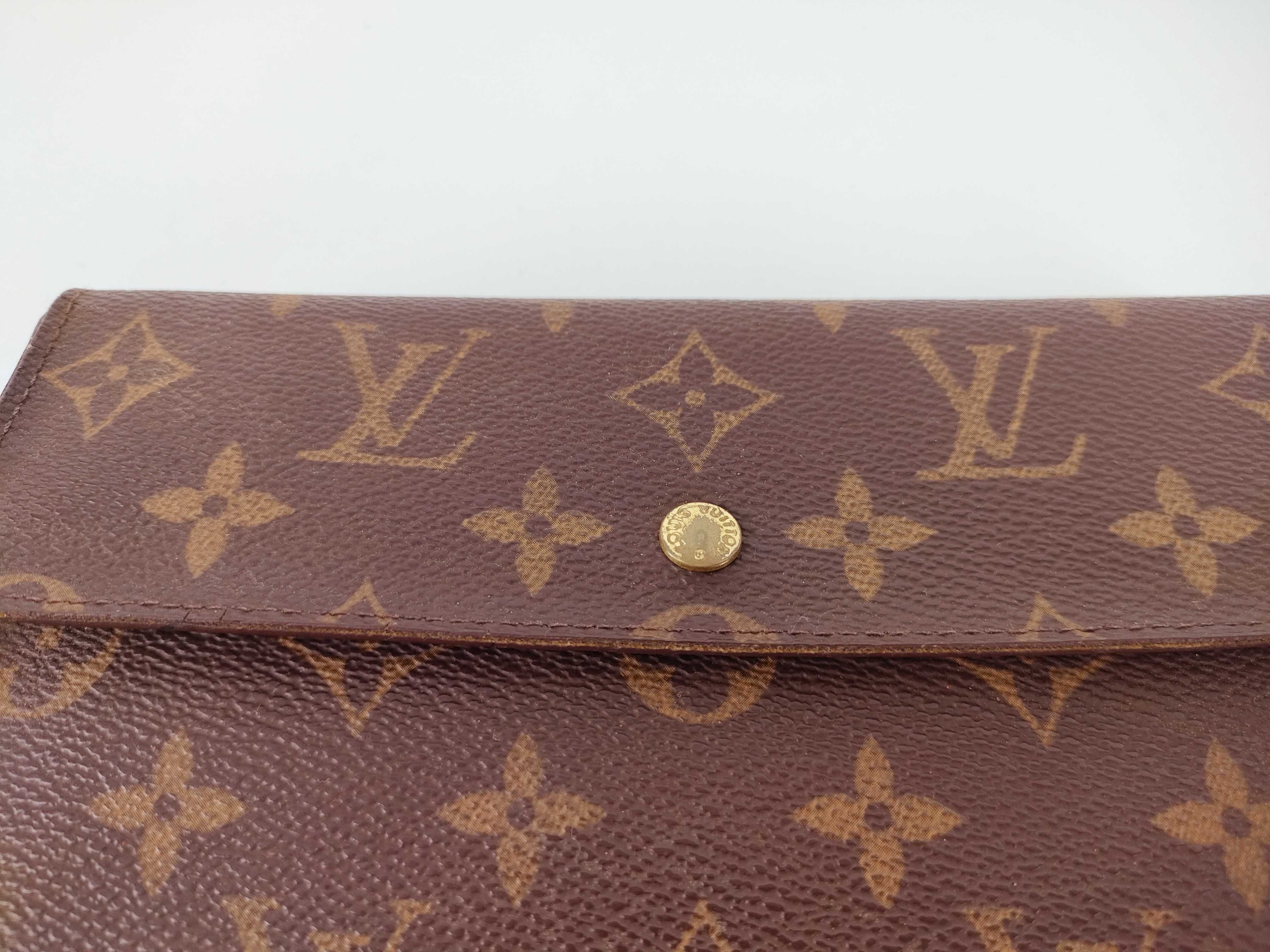 Monogram Wallet / Louis Vuitton Wallet — view 8