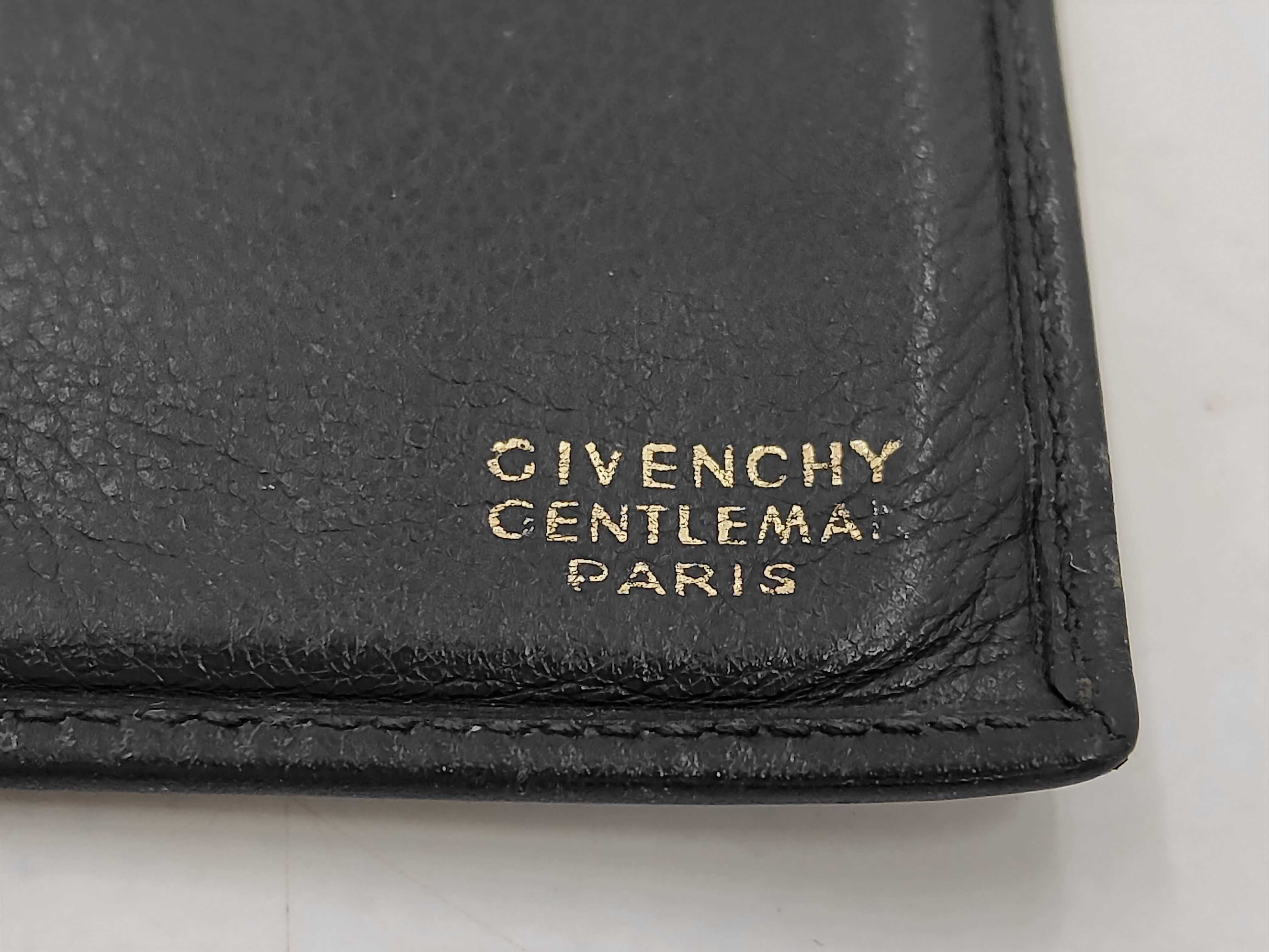 wallet — view 9